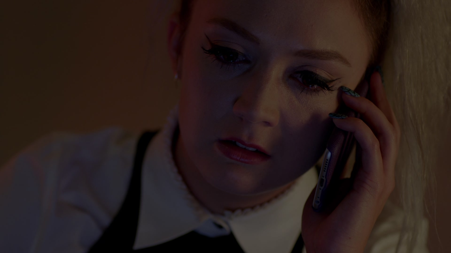 American_Horror_Story_S07_E01_Election_Night_1080p_BluRay_000837.jpg