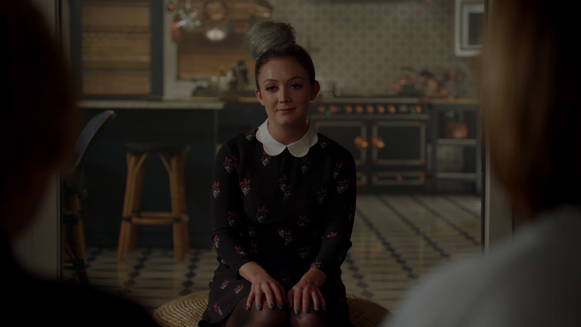 American_Horror_Story_S07_E01_Election_Night_1080p_BluRay_004277.jpg
