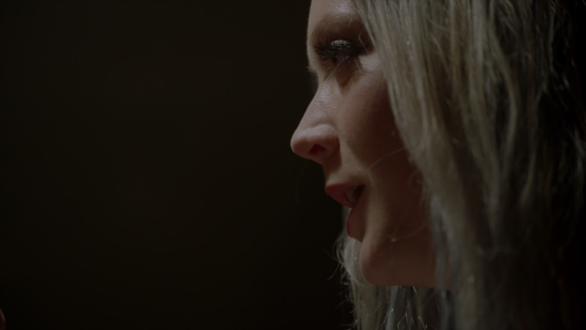 American_Horror_Story_S07_E01_Election_Night_1080p_BluRay_004526.jpg