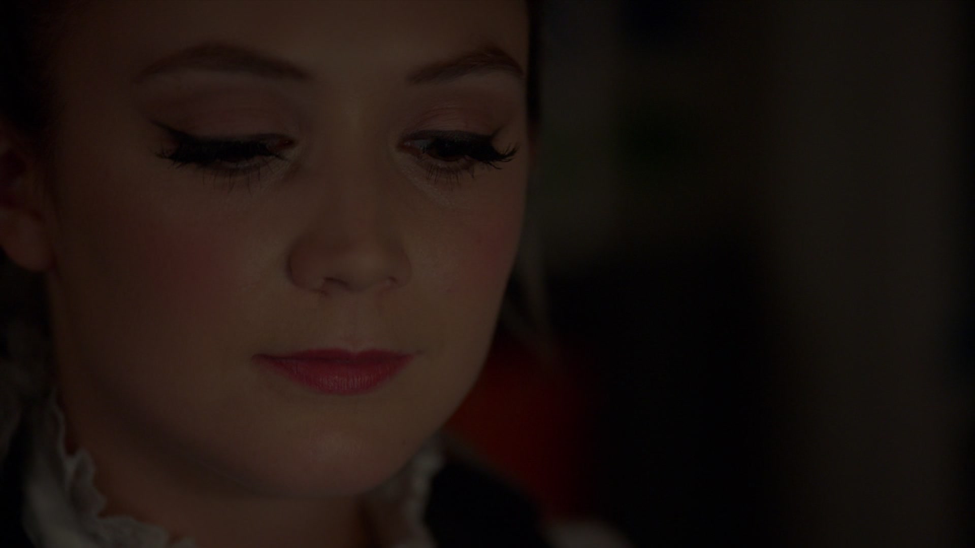 American_Horror_Story_S07_E01_Election_Night_1080p_BluRay_005681.jpg