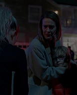 American_Horror_Story_S07_E01_Election_Night_1080p_BluRay_006304.jpg