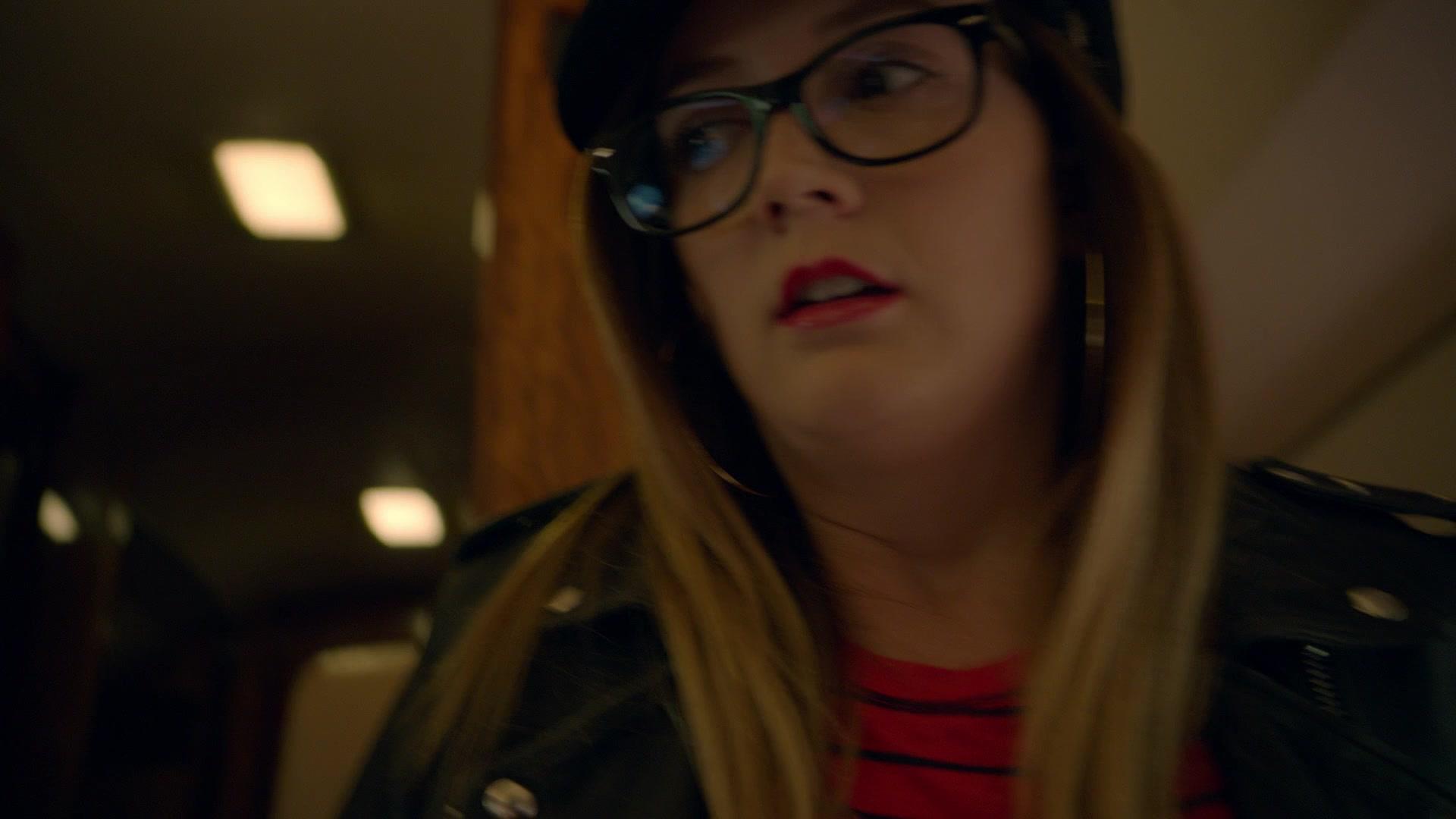American_Horror_Story_S08E01_1080p_BluRay__1055.jpg