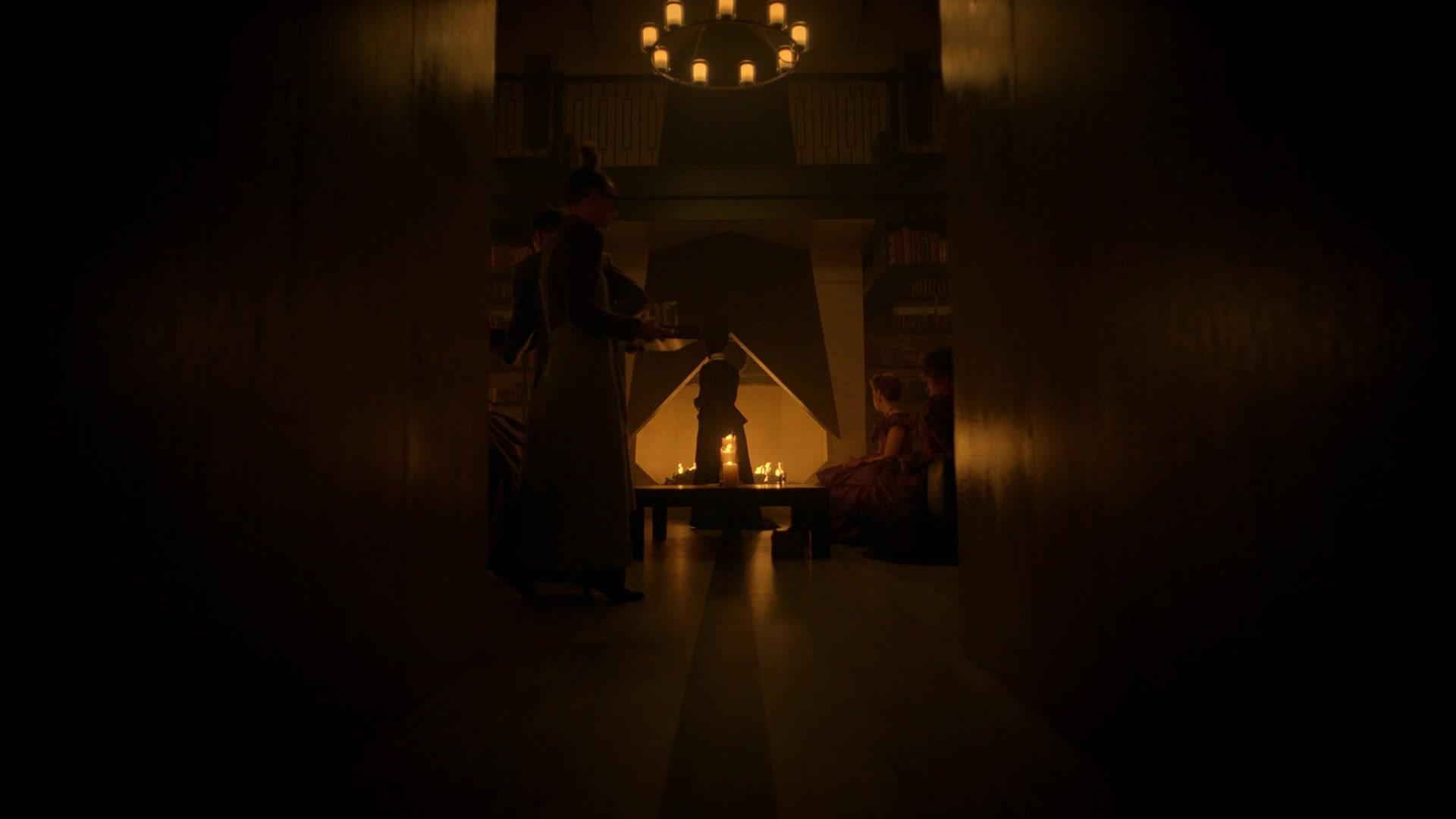 American_Horror_Story_S08E01_1080p_BluRay__5216.jpg