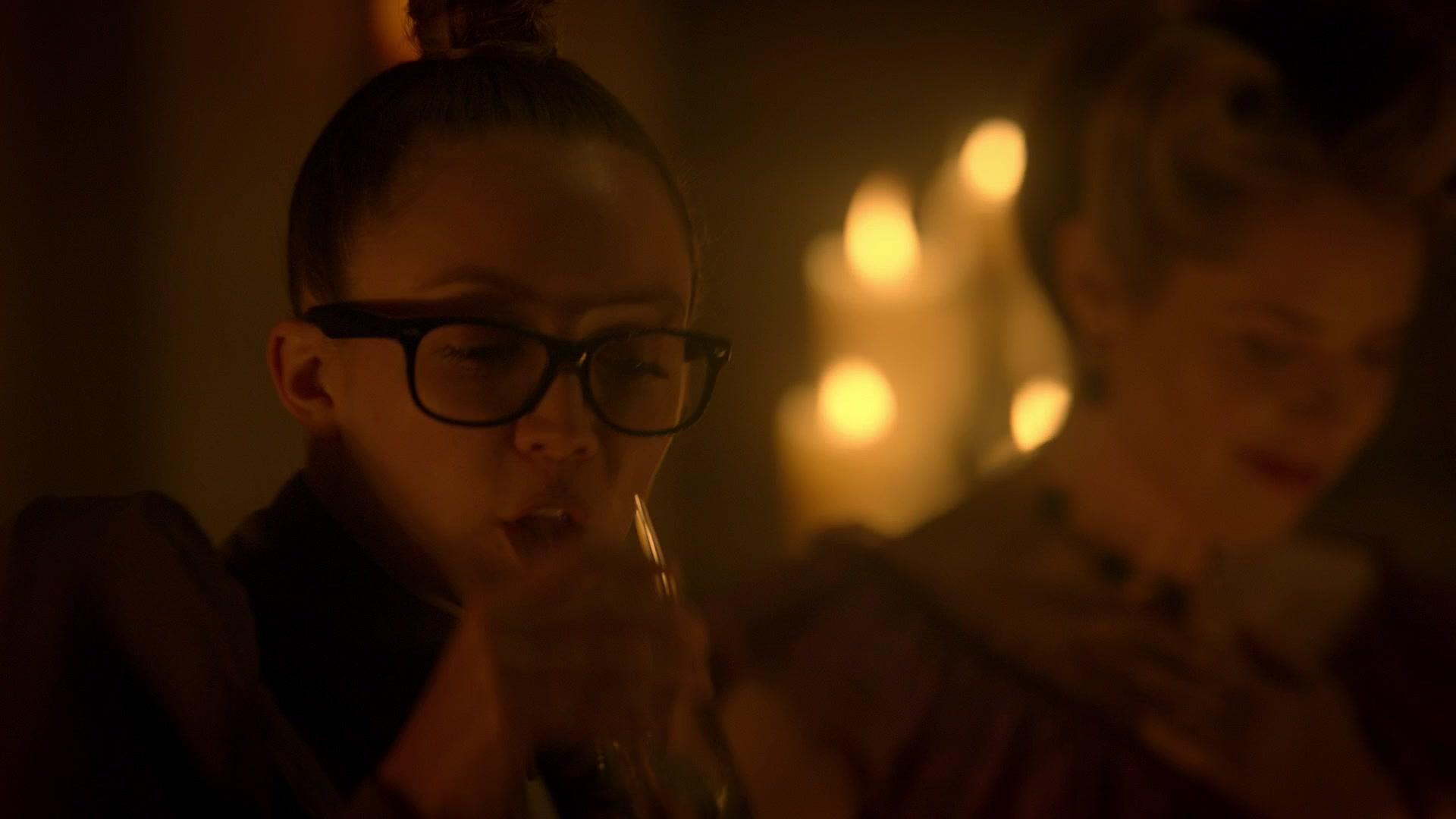 American_Horror_Story_S08E01_1080p_BluRay__5447.jpg