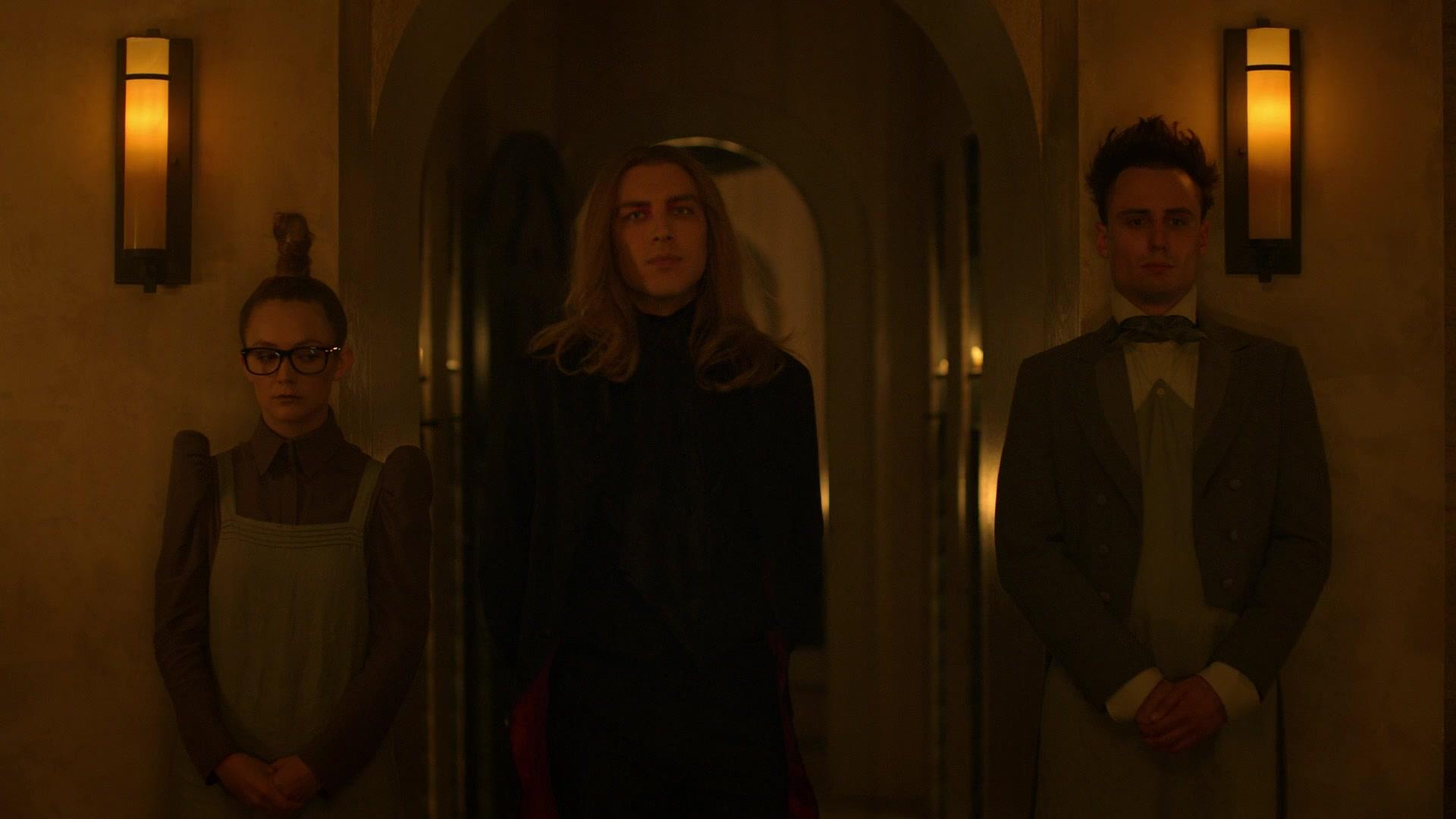 American_Horror_Story_S08E02_1080p_BluRay__0733.jpg