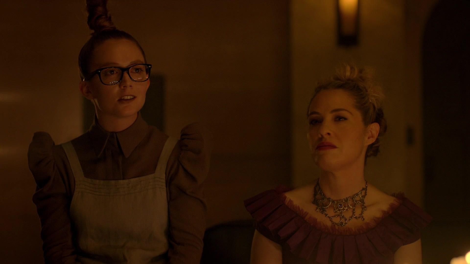 American_Horror_Story_S08E02_1080p_BluRay__4588.jpg