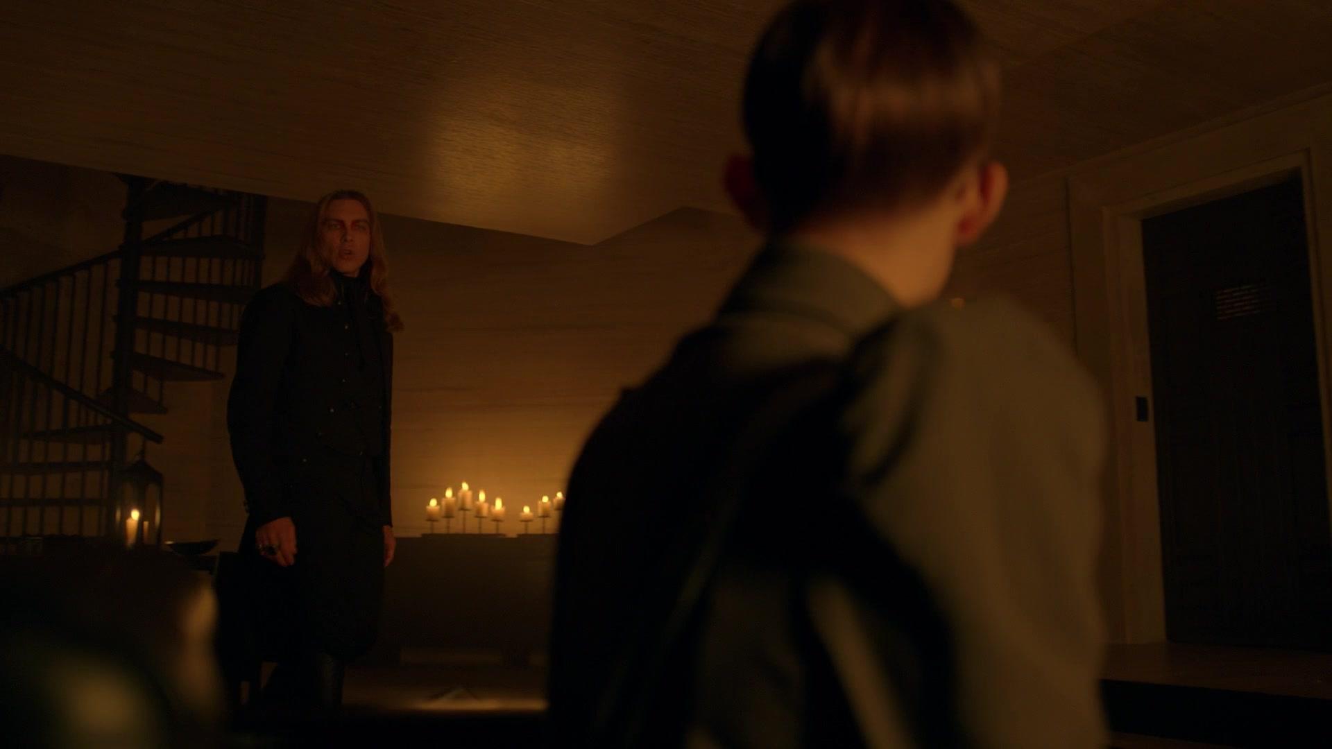 American_Horror_Story_S08E03_1080p_BluRay__0170.jpg