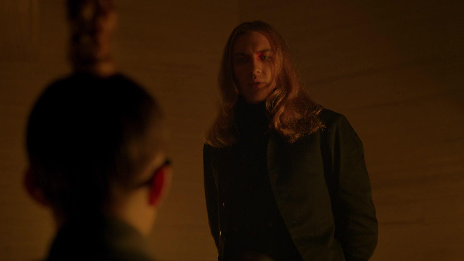 American_Horror_Story_S08E03_1080p_BluRay__0508.jpg