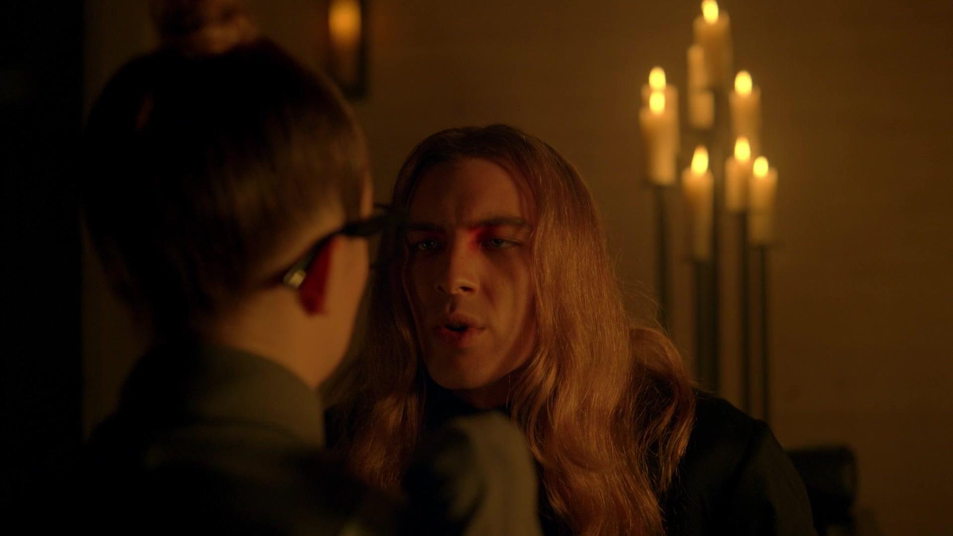 American_Horror_Story_S08E03_1080p_BluRay__0545.jpg