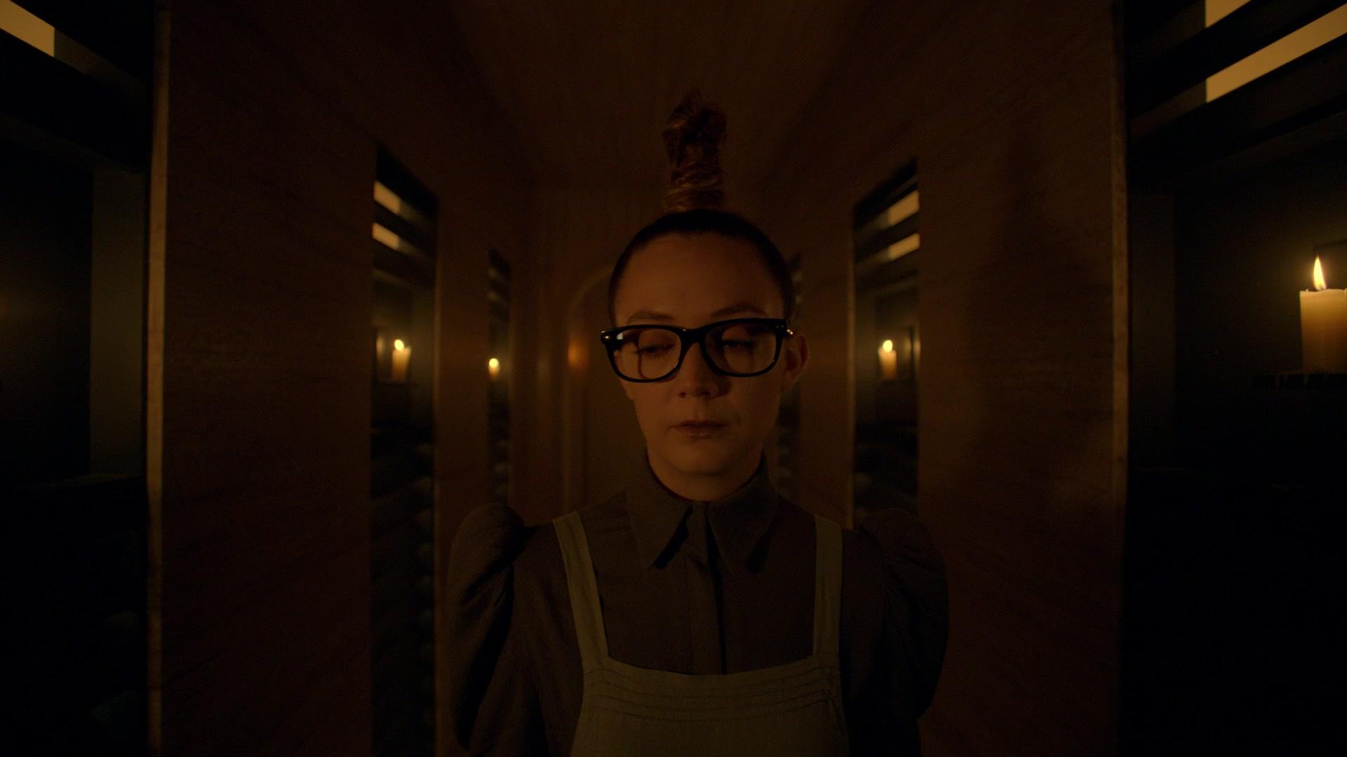 American_Horror_Story_S08E03_1080p_BluRay__3001.jpg