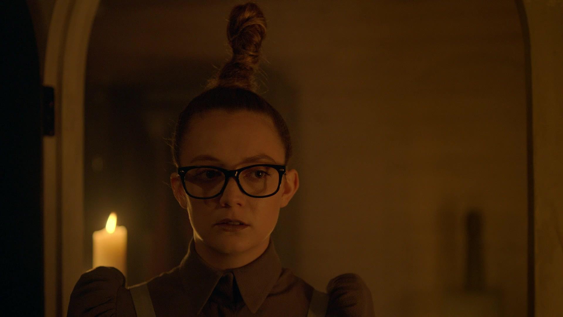 American_Horror_Story_S08E03_1080p_BluRay__3371.jpg