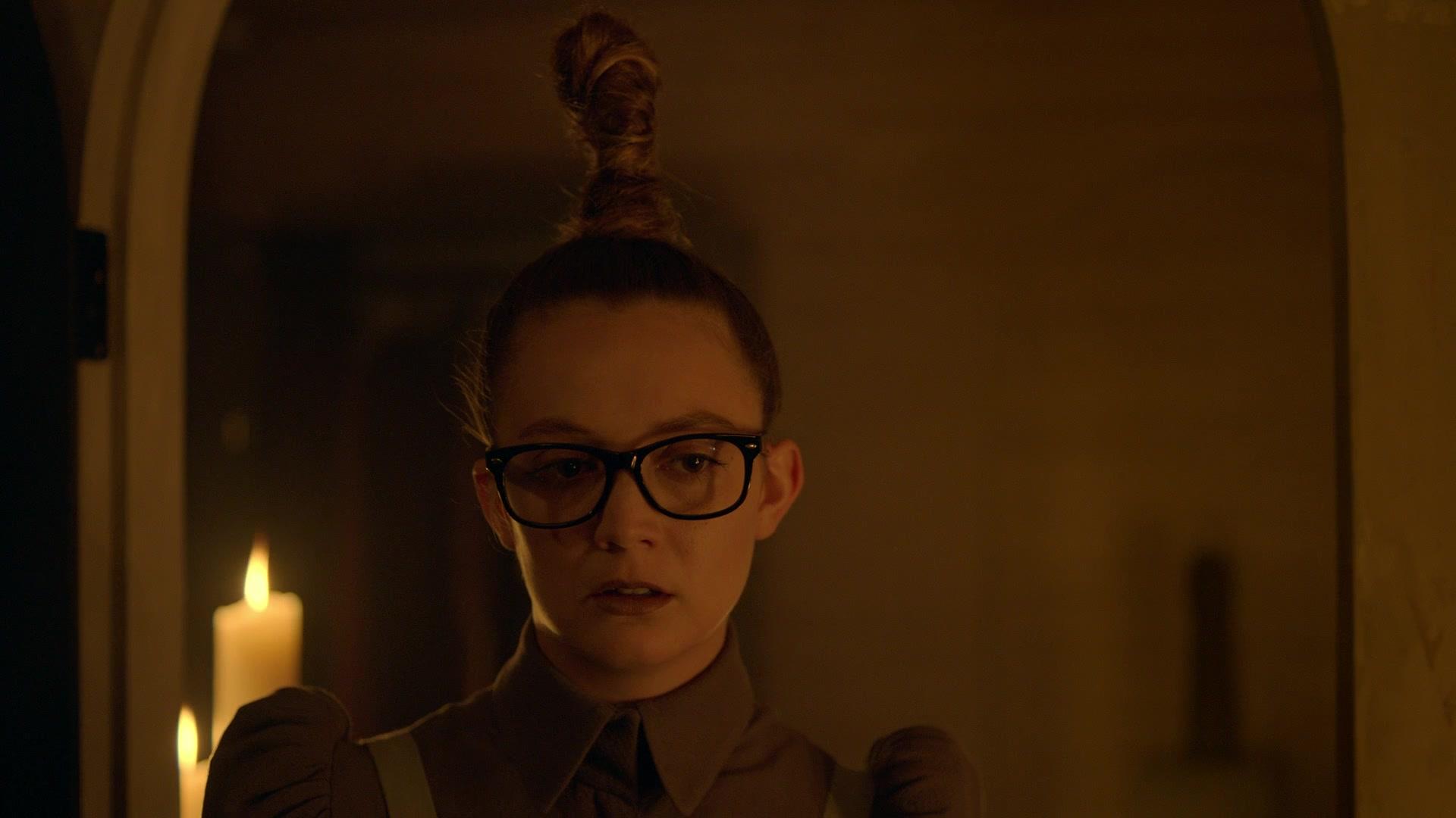 American_Horror_Story_S08E03_1080p_BluRay__3404.jpg