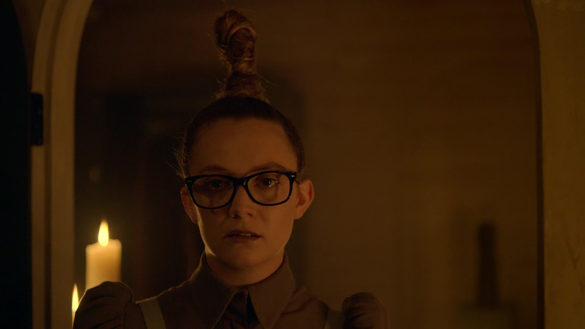 American_Horror_Story_S08E03_1080p_BluRay__3435.jpg