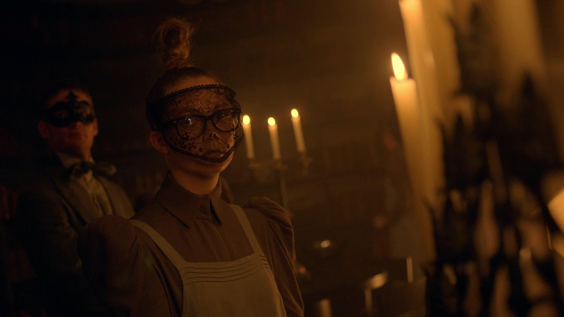 American_Horror_Story_S08E03_1080p_BluRay__3919.jpg