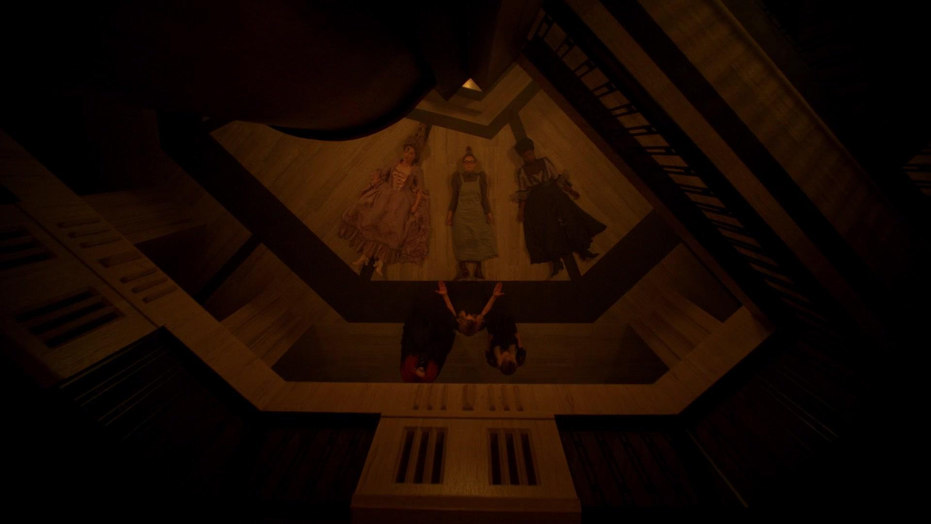American_Horror_Story_S08E03_1080p_BluRay__5937.jpg