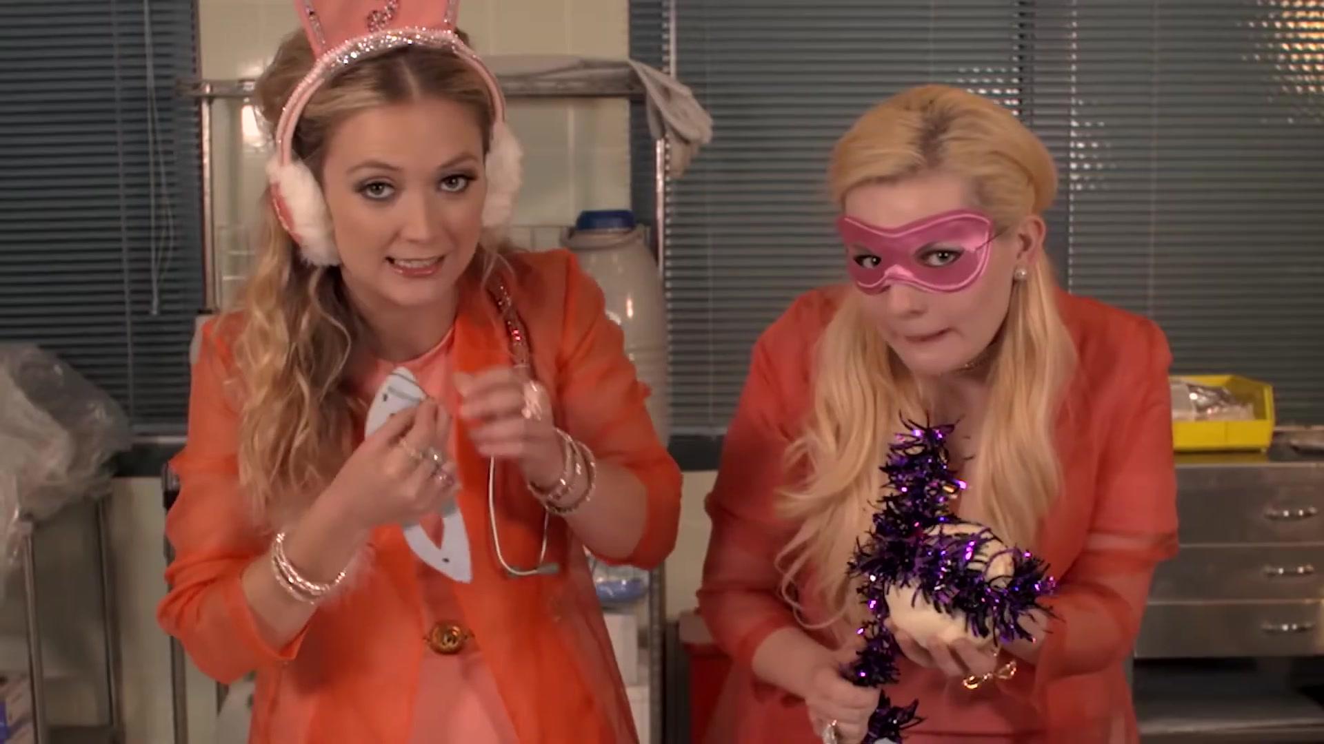 PumpkinDecoratingChanels_SQS2_154.jpg