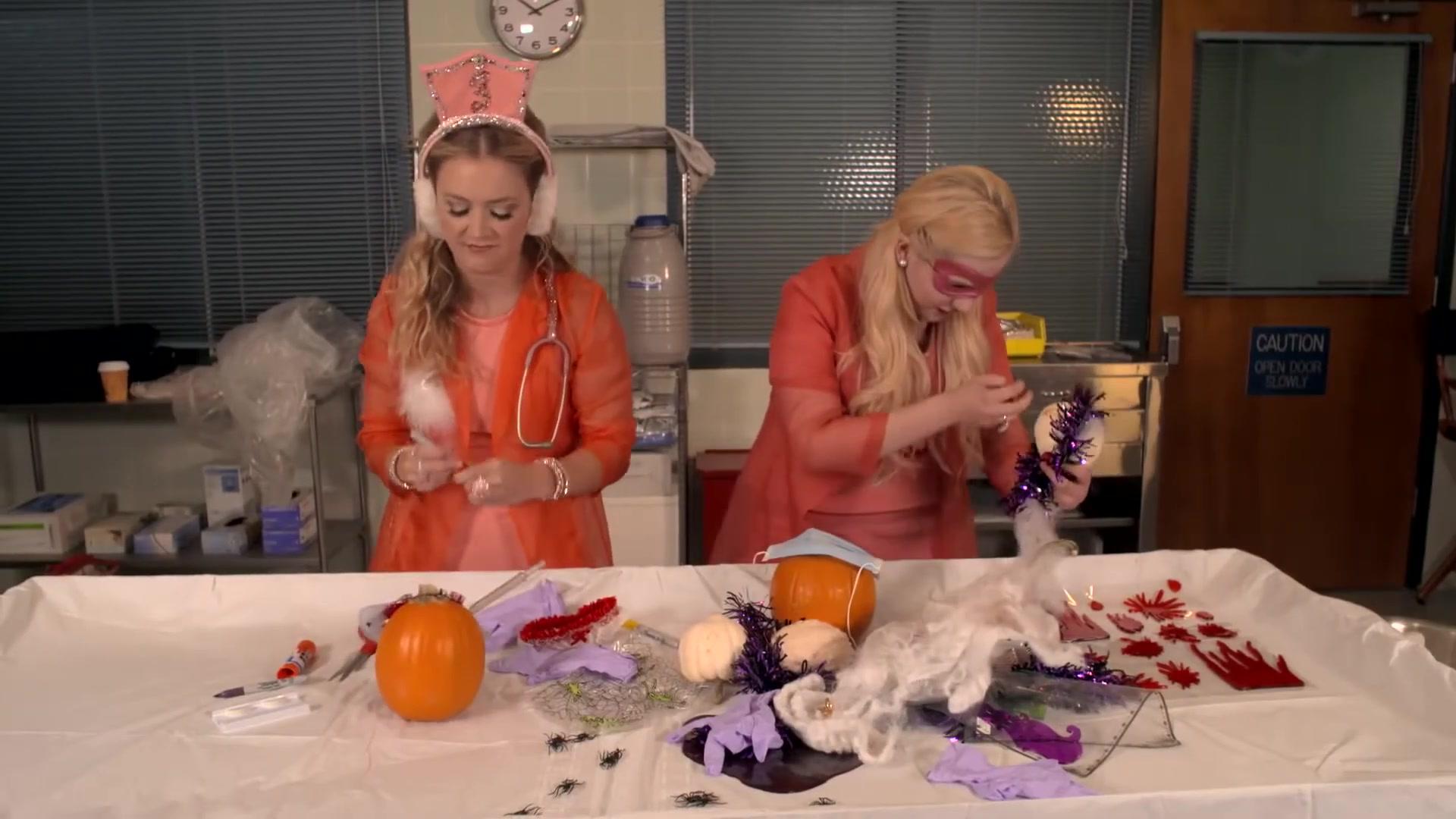 PumpkinDecoratingChanels_SQS2_179.jpg