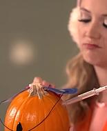 PumpkinDecoratingChanels_SQS2_100.jpg