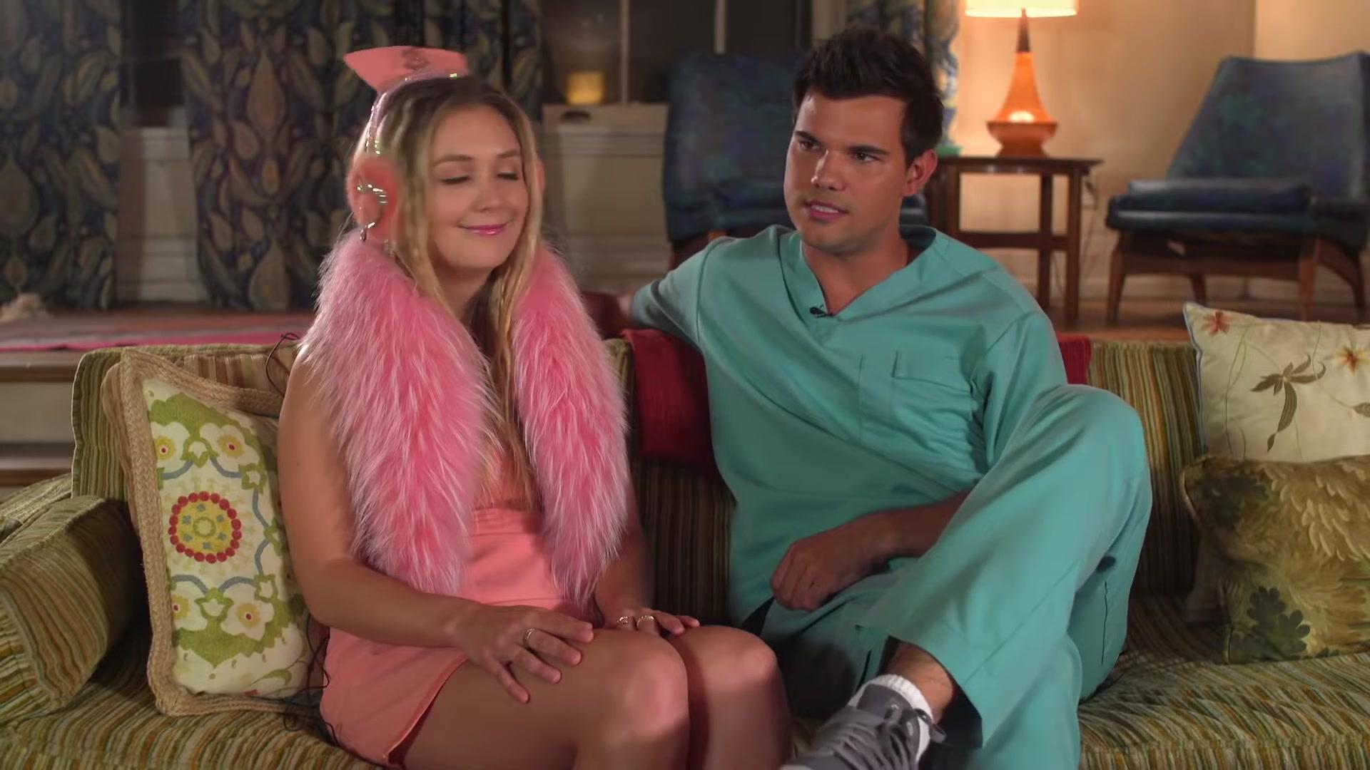 InLoveDrMcScreamy_BillieTaylor_SQS2_18.jpg