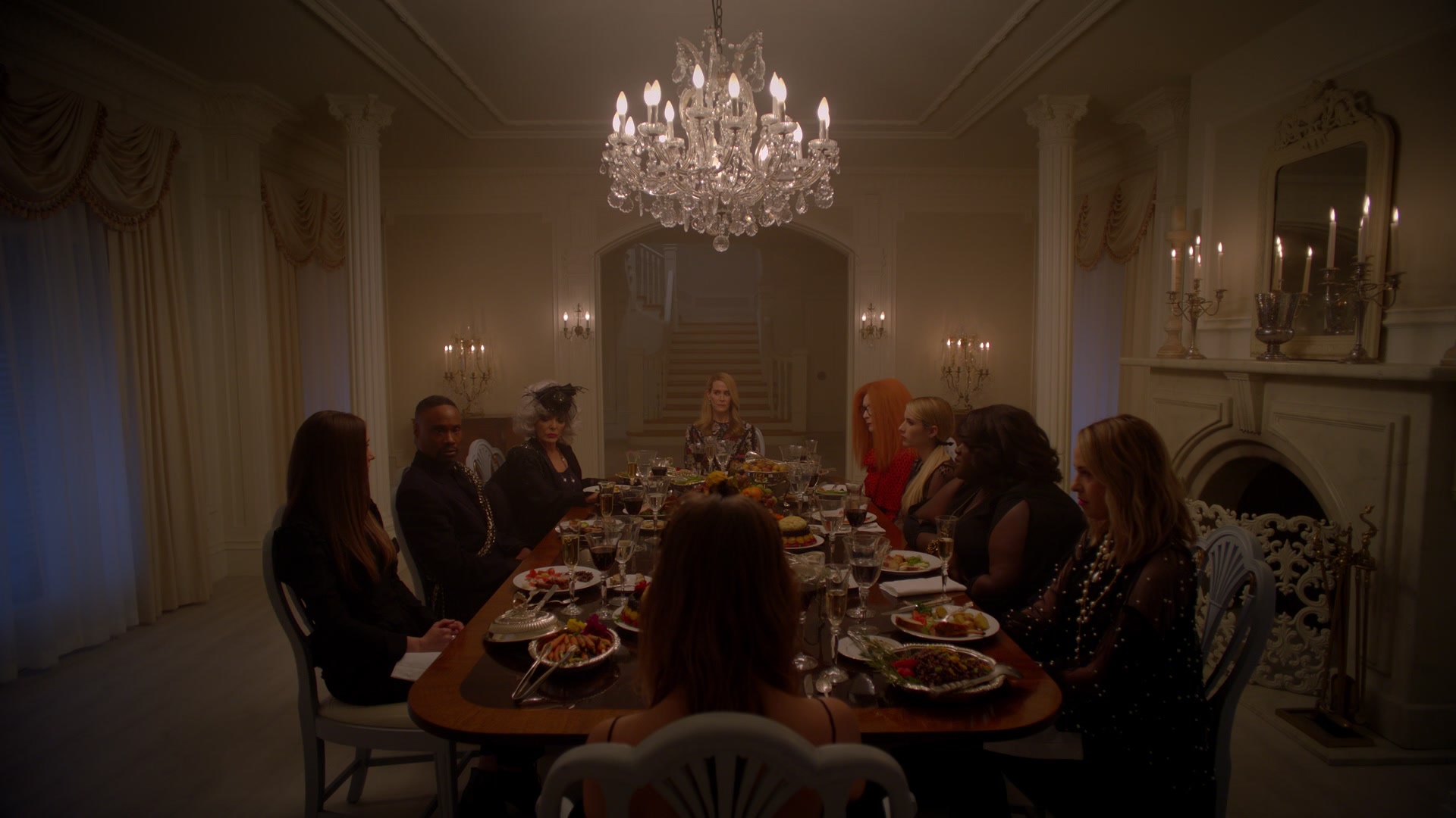 American_Horror_Story_S08_E07_Traitor_1080pBluRay_004037.jpg