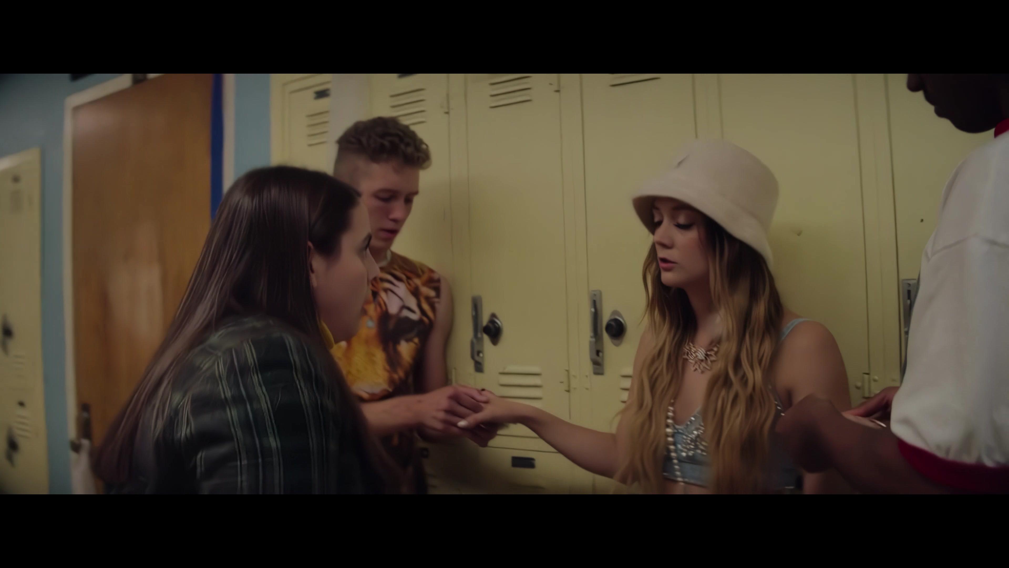 Booksmart_BillieScenes_IHBL_0201.jpg