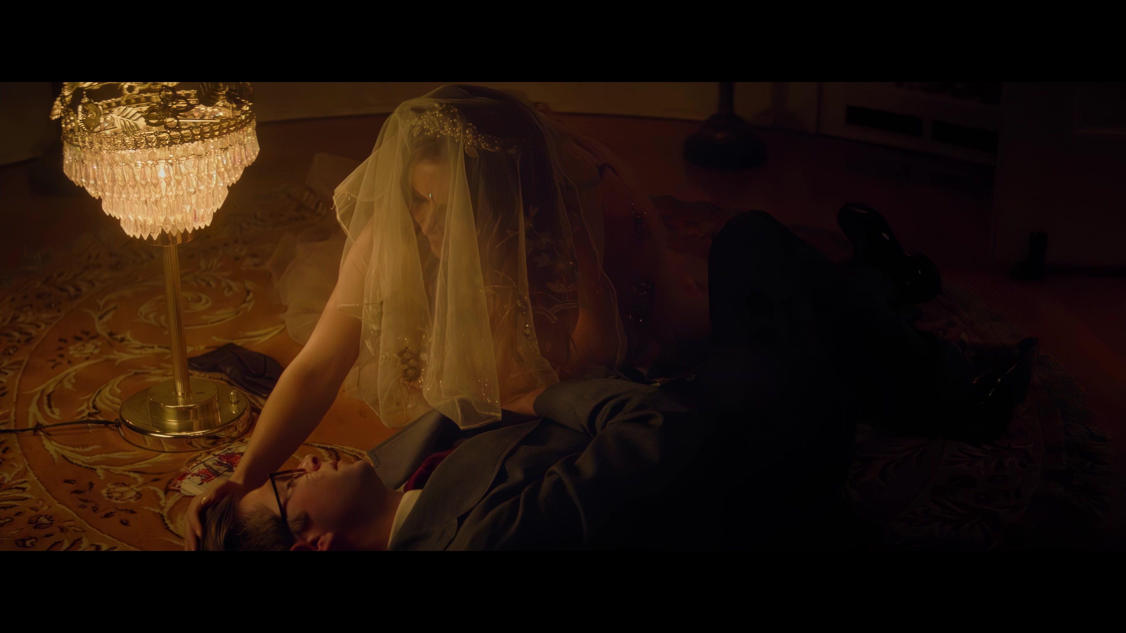 Booksmart_BillieScenes_IHBL_0631.jpg