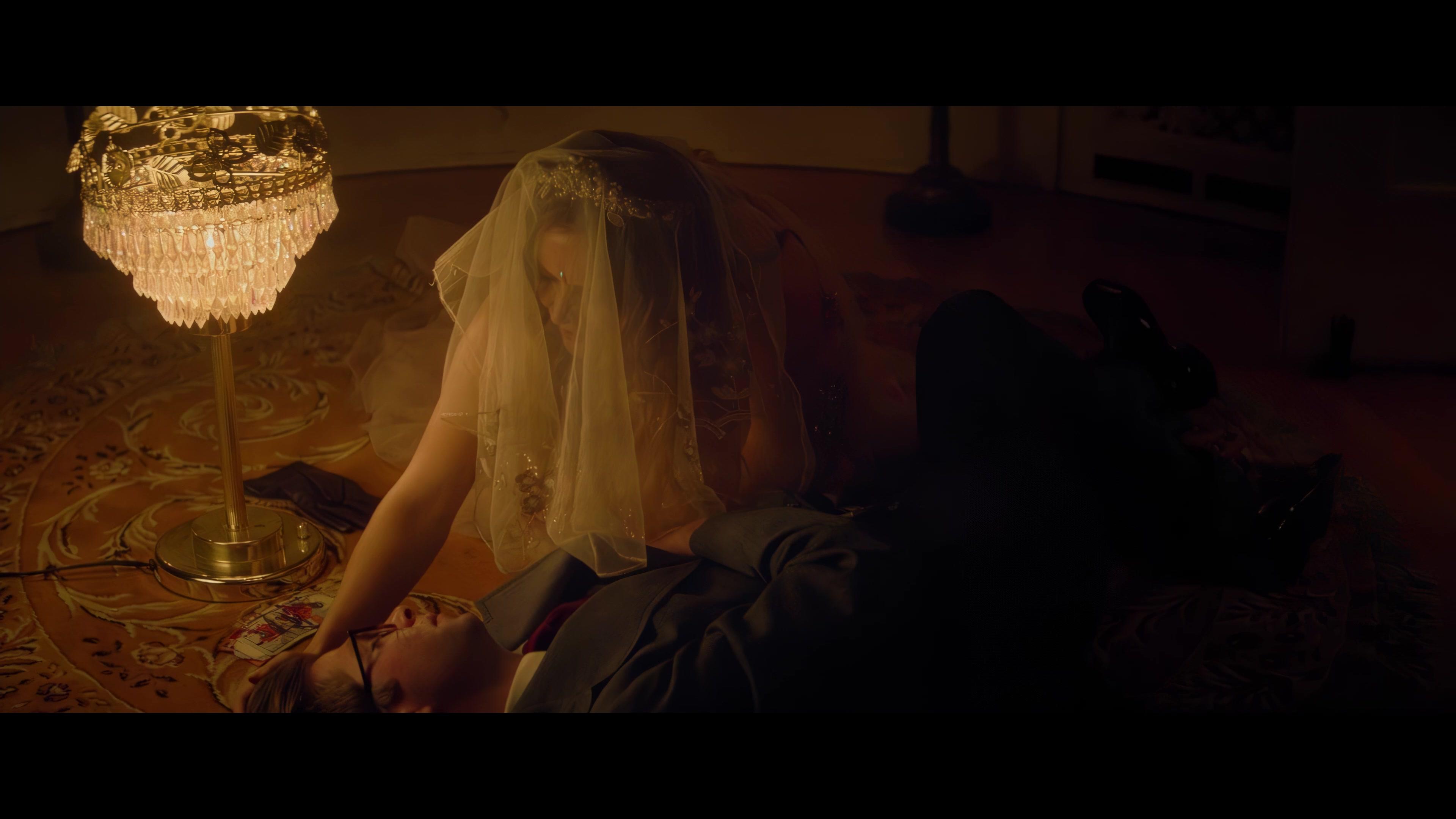 Booksmart_BillieScenes_IHBL_0632.jpg