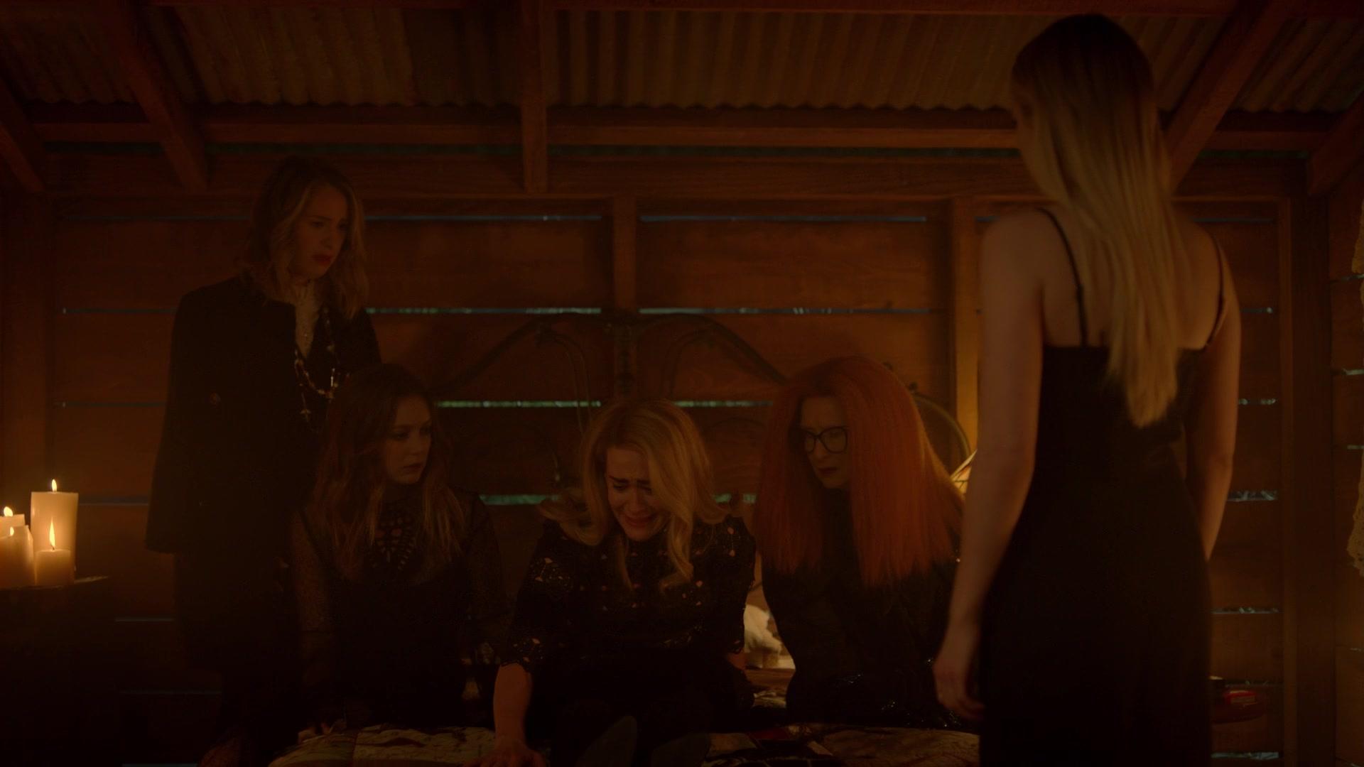 American_Horror_Story_S08E09_Fire_and_Reign_1080p_2465.jpg