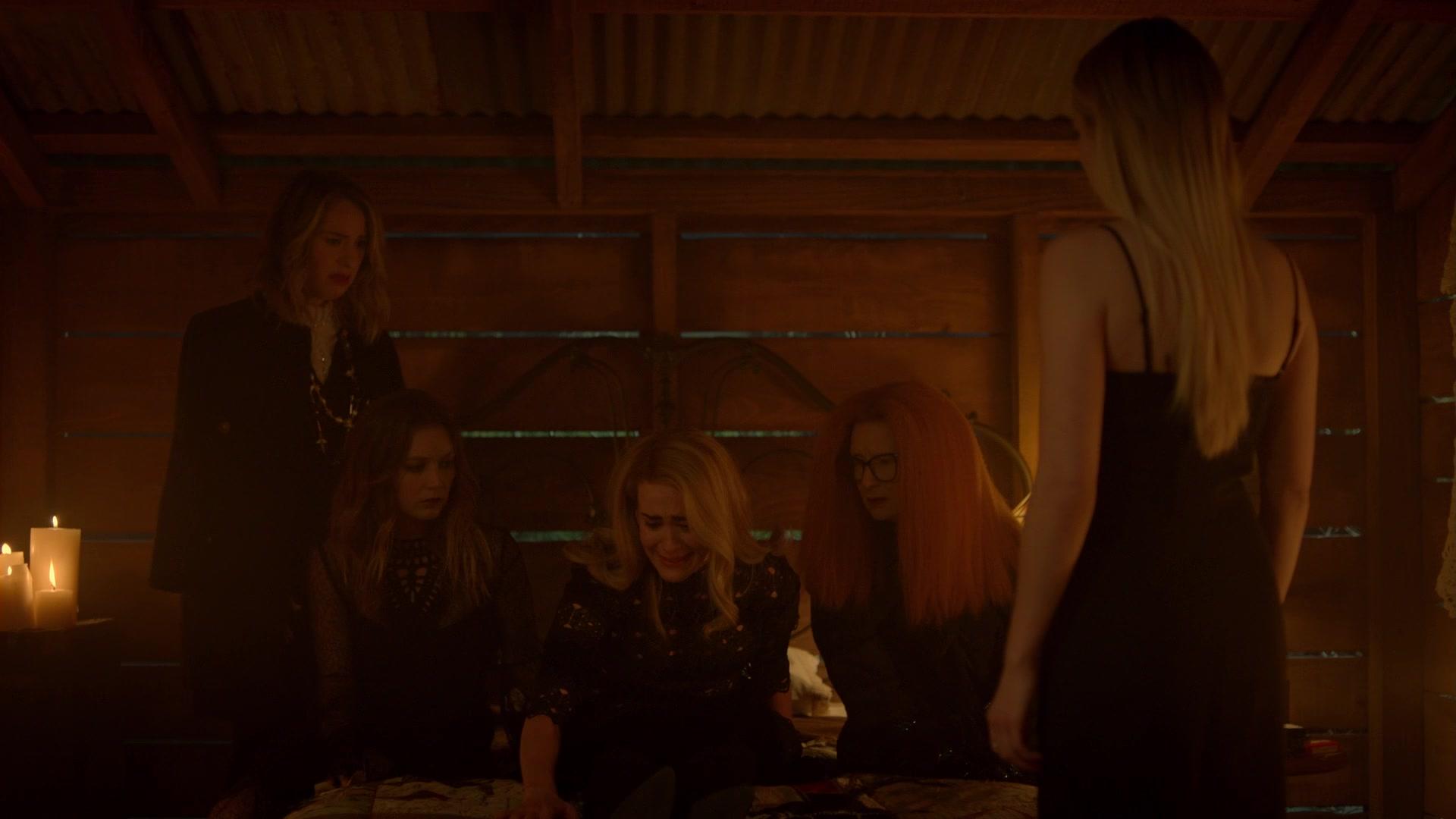 American_Horror_Story_S08E09_Fire_and_Reign_1080p_2466.jpg