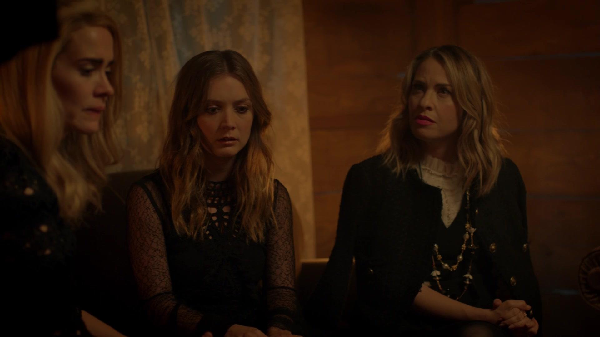 American_Horror_Story_S08E09_Fire_and_Reign_1080p_2707.jpg
