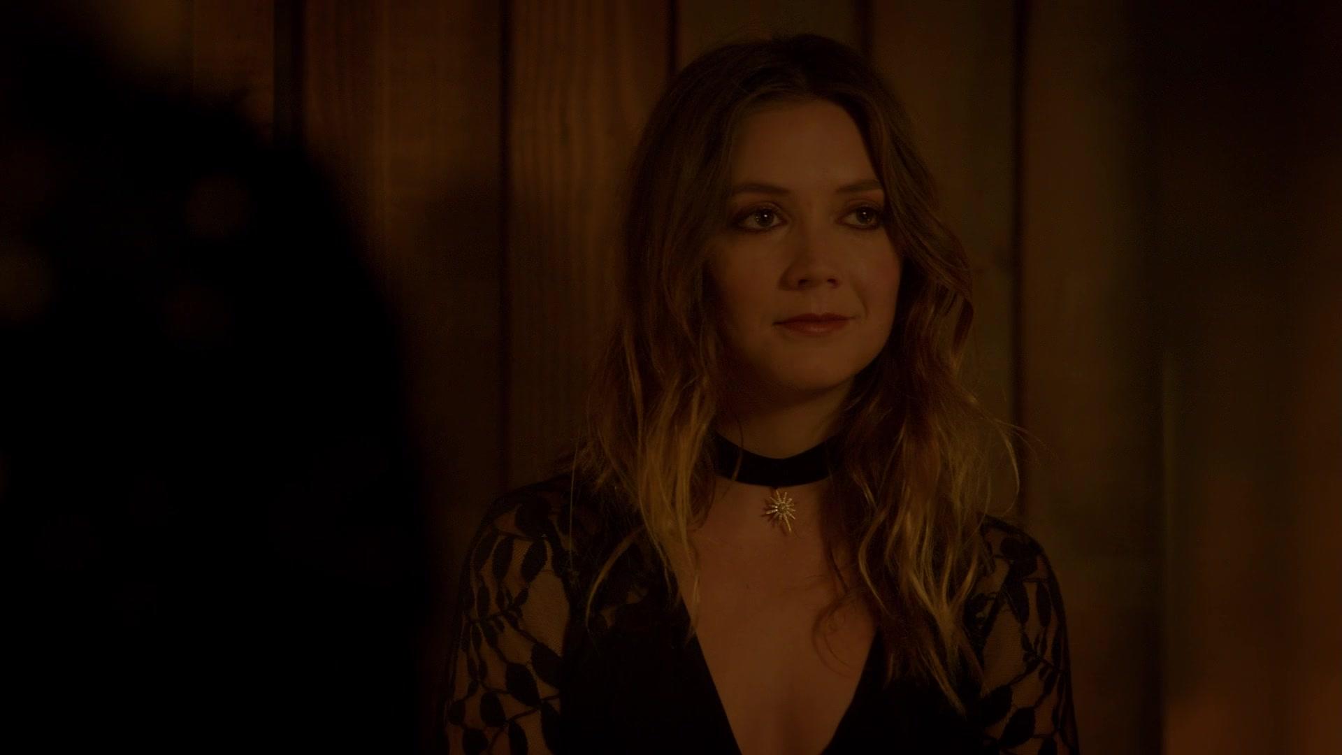American_Horror_Story_S08E09_Fire_and_Reign_1080p_2831.jpg