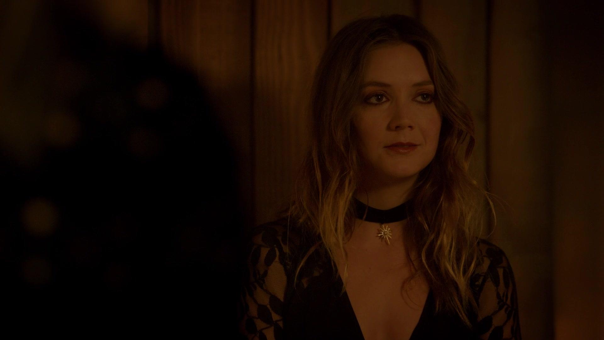 American_Horror_Story_S08E09_Fire_and_Reign_1080p_2842.jpg