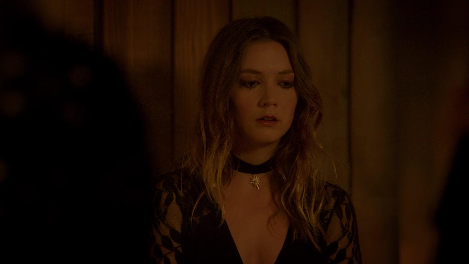 American_Horror_Story_S08E09_Fire_and_Reign_1080p_3383.jpg