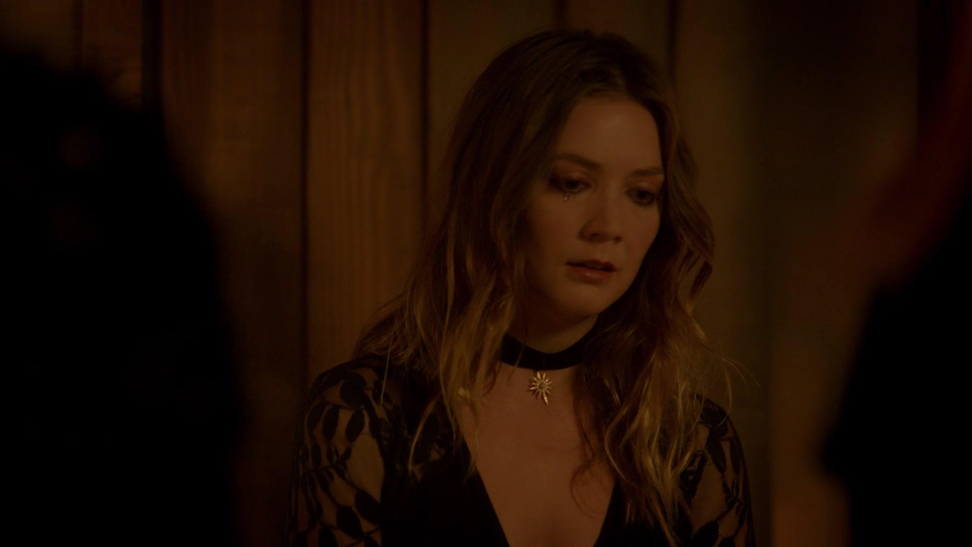 American_Horror_Story_S08E09_Fire_and_Reign_1080p_3387.jpg