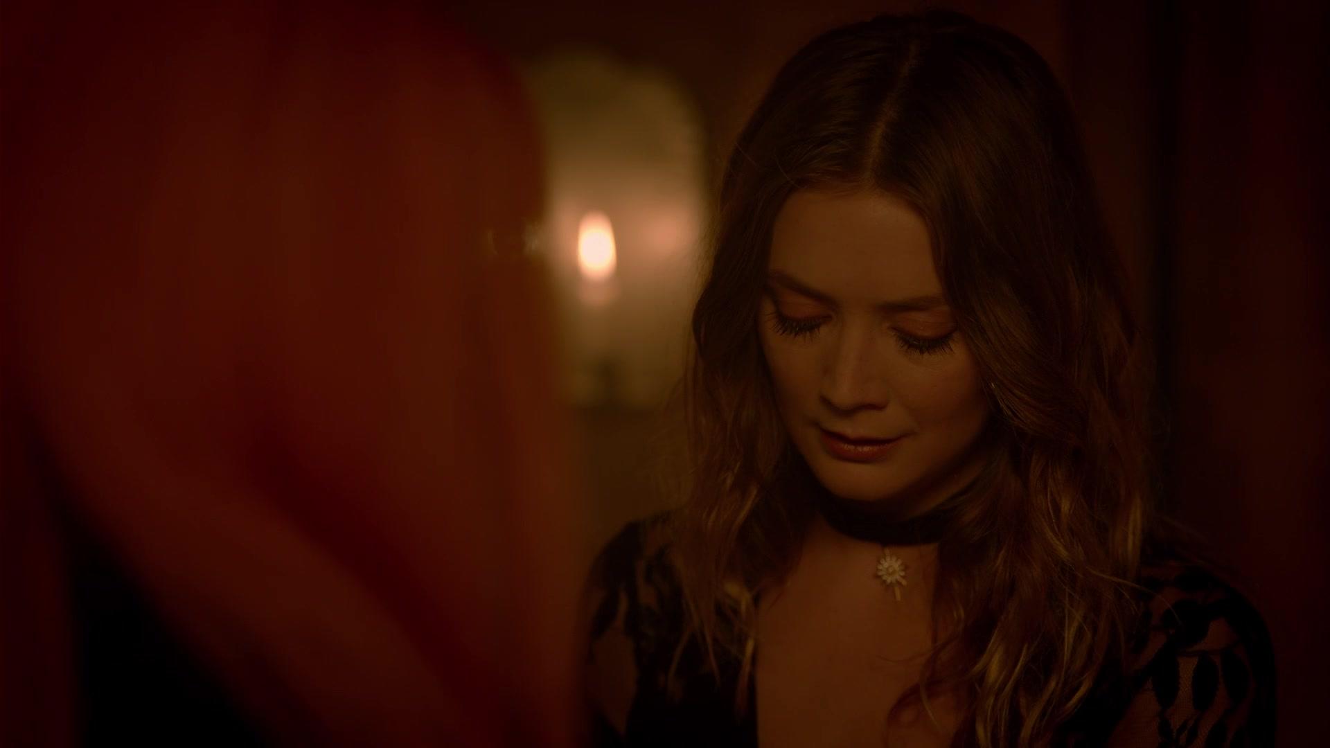 American_Horror_Story_S08E09_Fire_and_Reign_1080p_3402.jpg