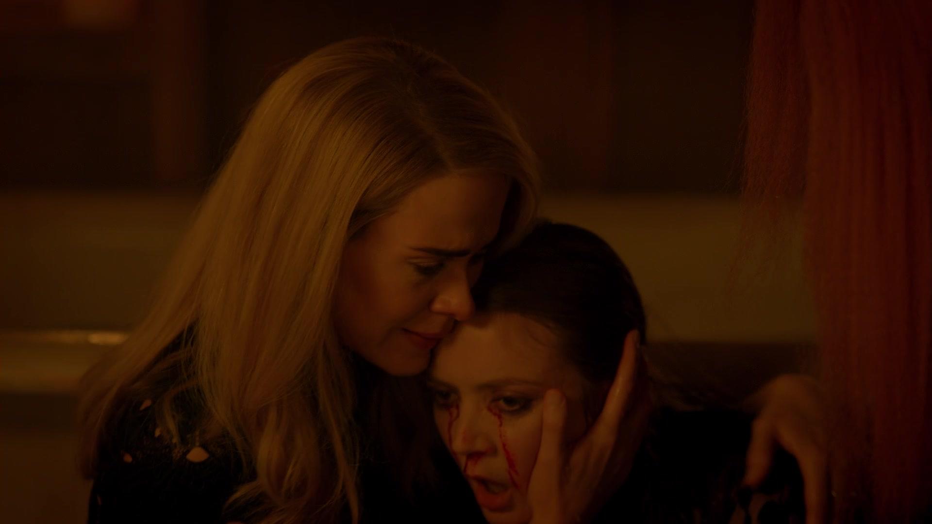 American_Horror_Story_S08E09_Fire_and_Reign_1080p_3823.jpg
