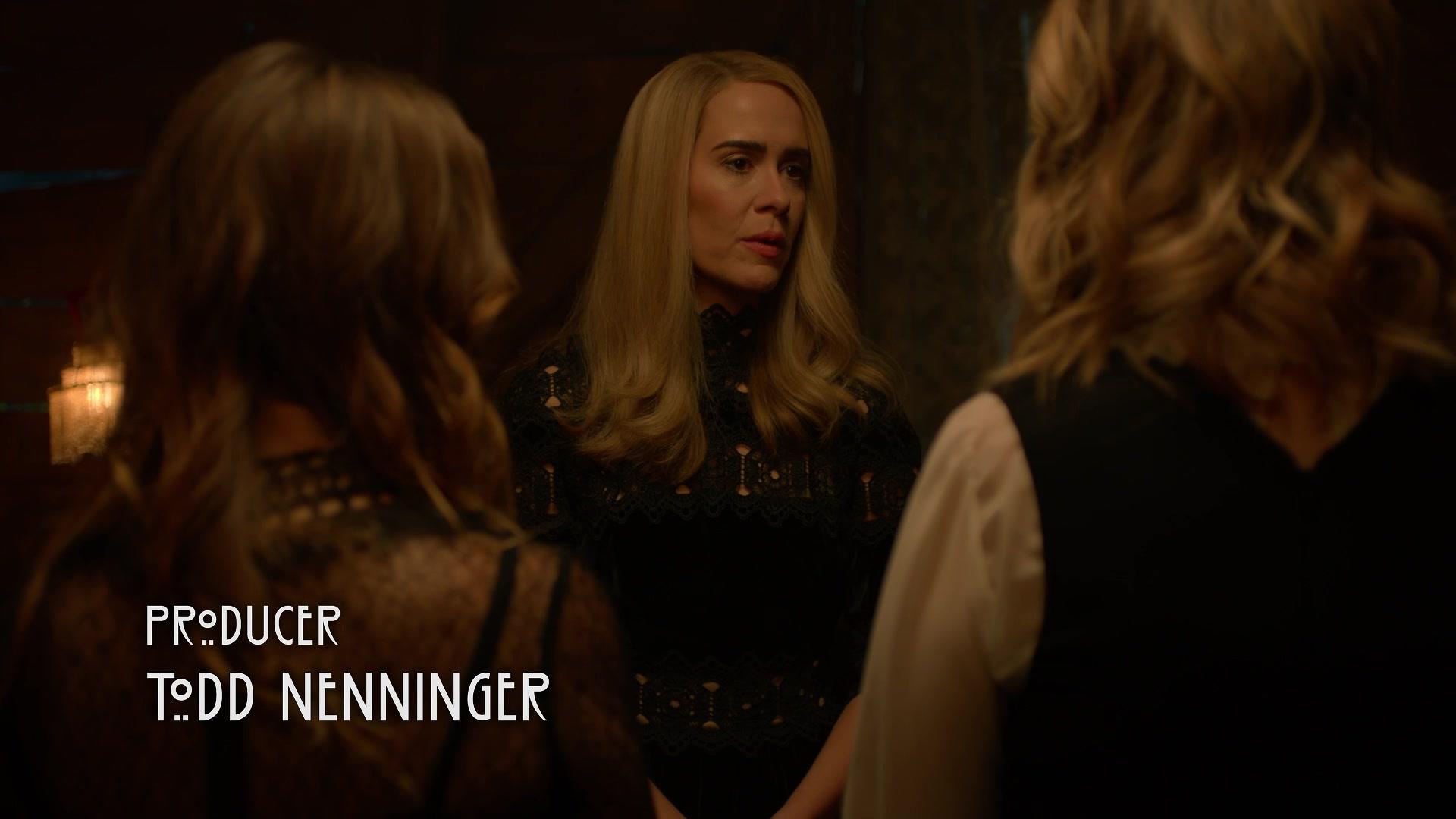 American_Horror_Story_S08E10_Apocalypse_Then_1080p_0992.jpg