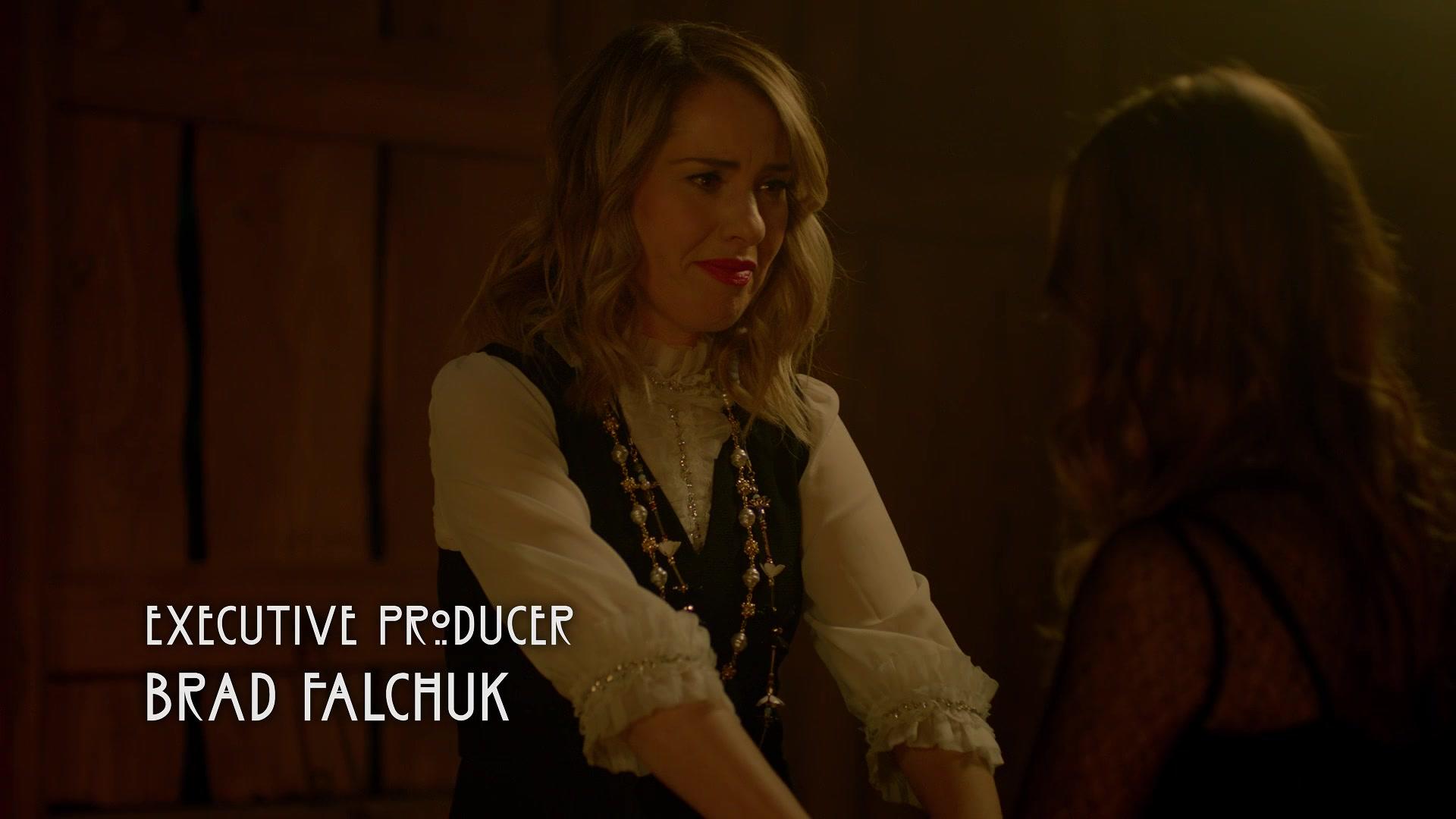American_Horror_Story_S08E10_Apocalypse_Then_1080p_1192.jpg