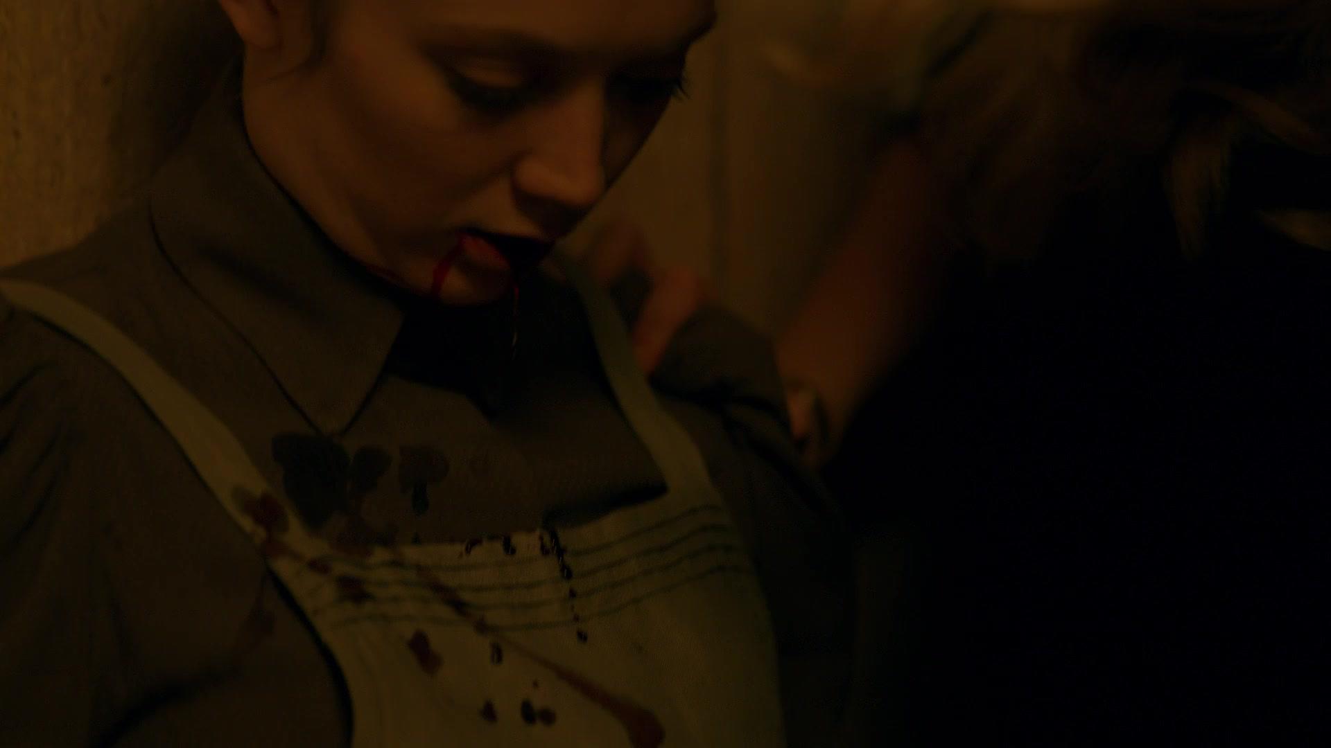 American_Horror_Story_S08E10_Apocalypse_Then_1080p_3300.jpg