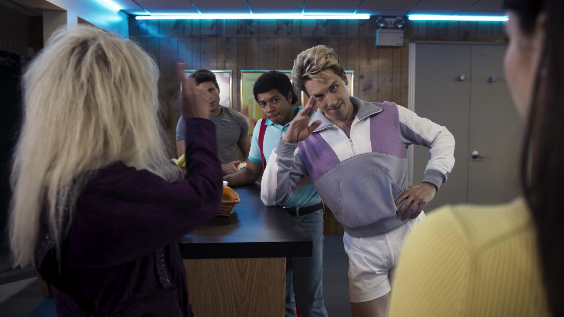 American_Horror_Story_S09E01_Camp_Redwood_1080p_1042.jpg