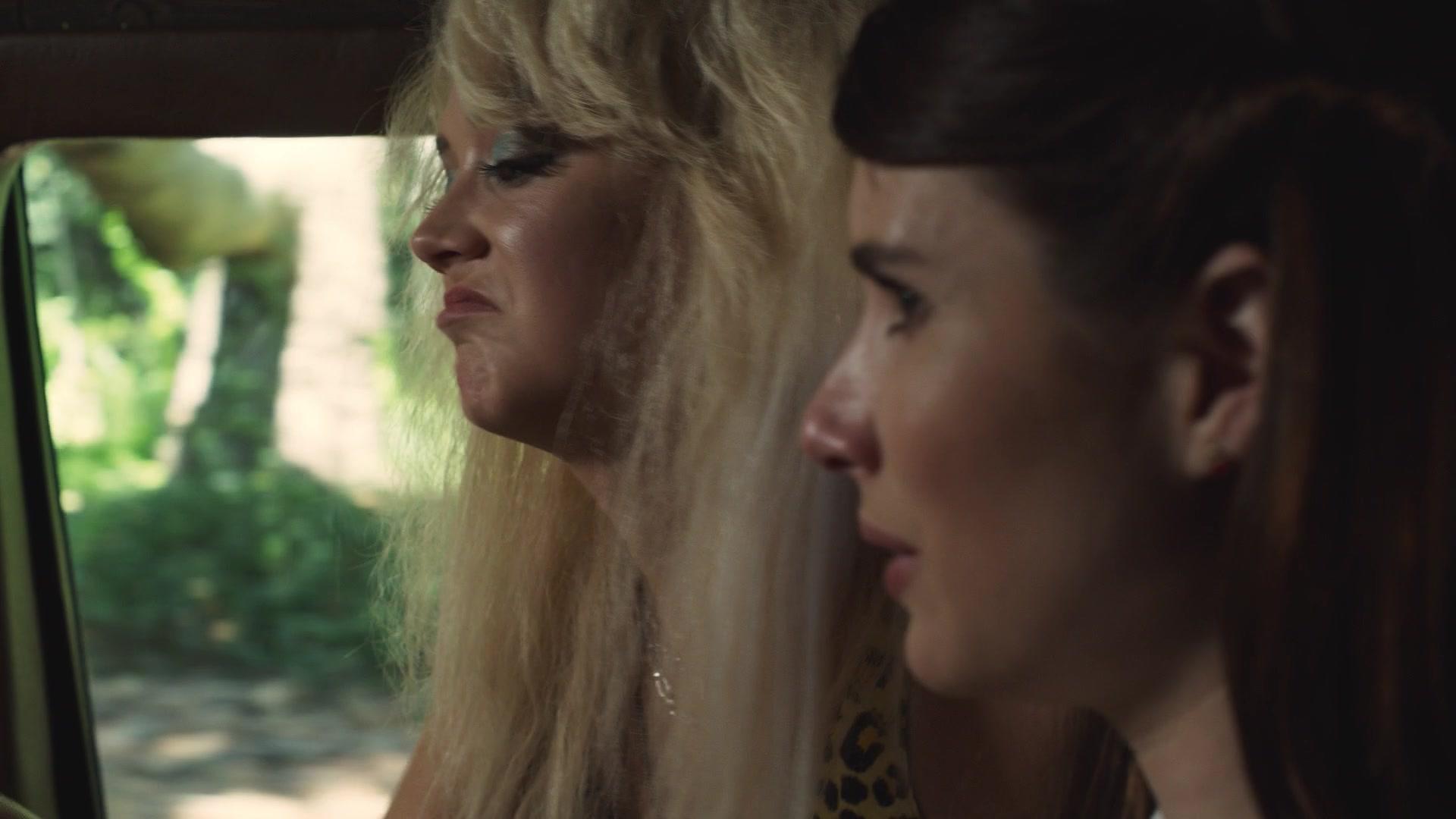 American_Horror_Story_S09E01_Camp_Redwood_1080p_1772.jpg
