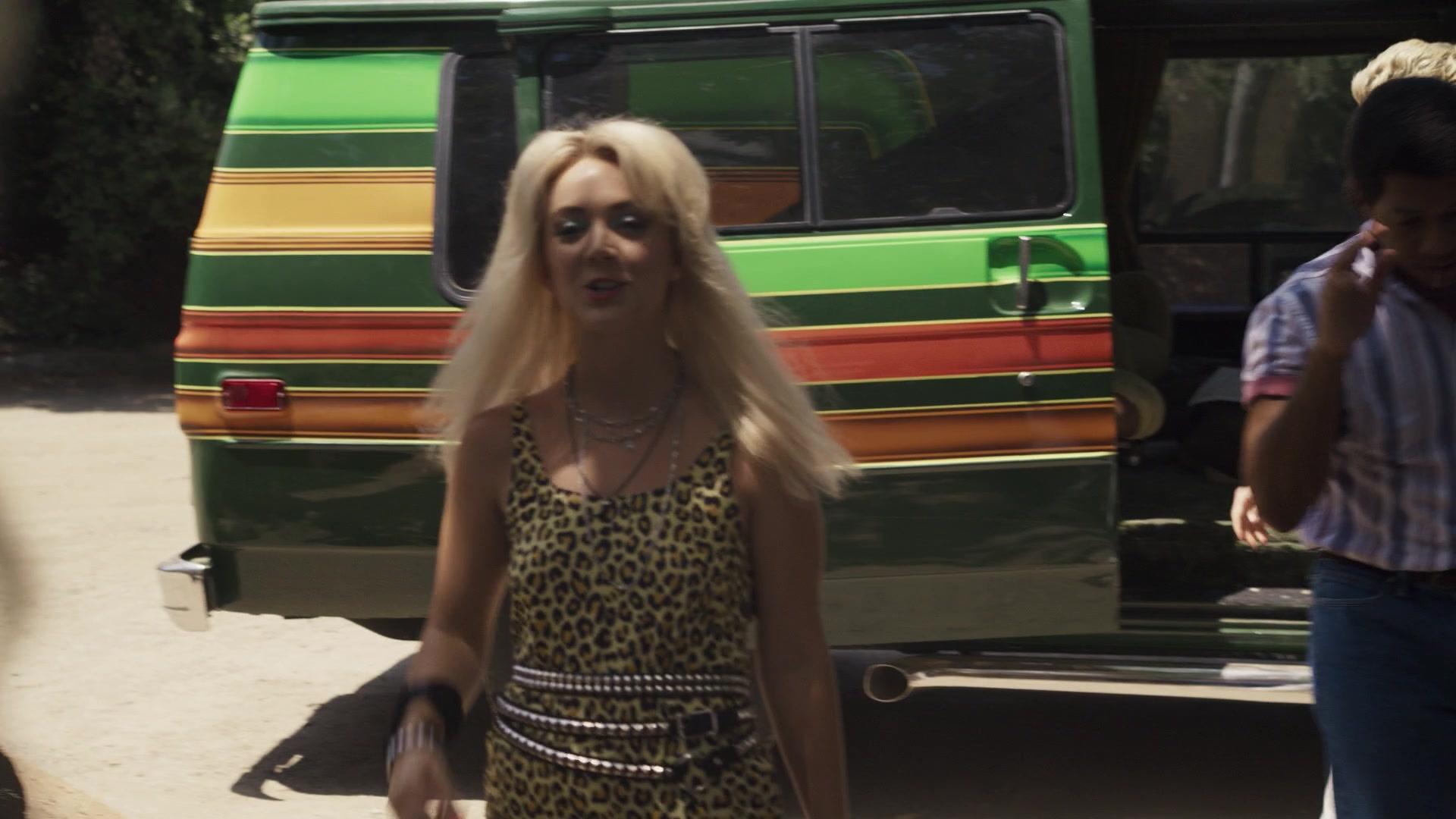 American_Horror_Story_S09E01_Camp_Redwood_1080p_2502.jpg
