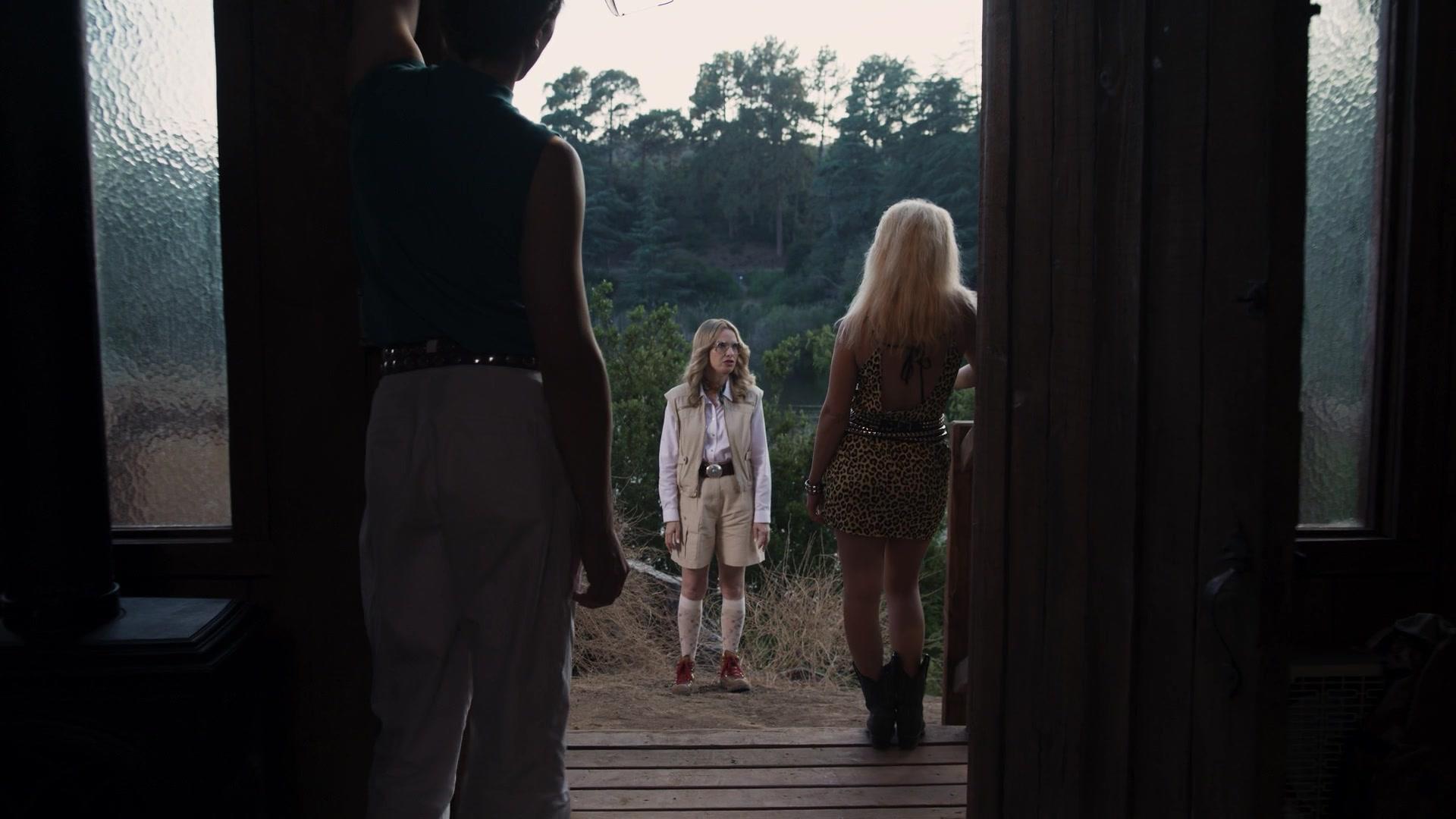 American_Horror_Story_S09E01_Camp_Redwood_1080p_2910.jpg