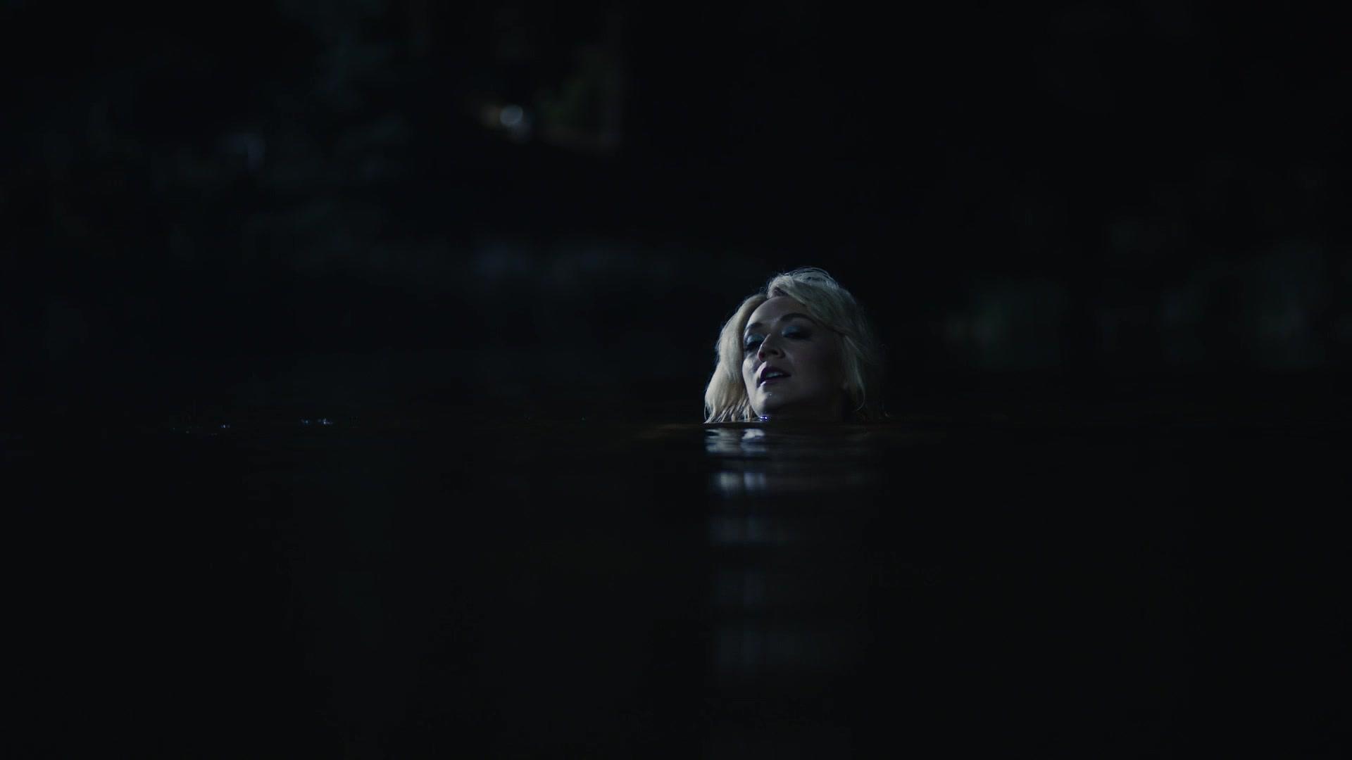 American_Horror_Story_S09E01_Camp_Redwood_1080p_4566.jpg