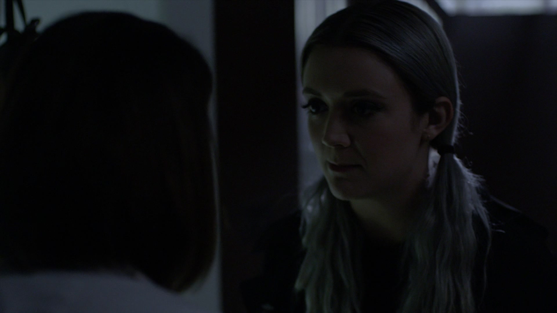 American_Horror_Story_S07_E02_Don_t_BeAfraid_of_the_Dark_1080p_BluRay_005563.jpg