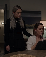 American_Horror_Story_S07_E02_Don_t_BeAfraid_of_the_Dark_1080p_BluRay_004848.jpg