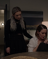 American_Horror_Story_S07_E02_Don_t_BeAfraid_of_the_Dark_1080p_BluRay_004854.jpg