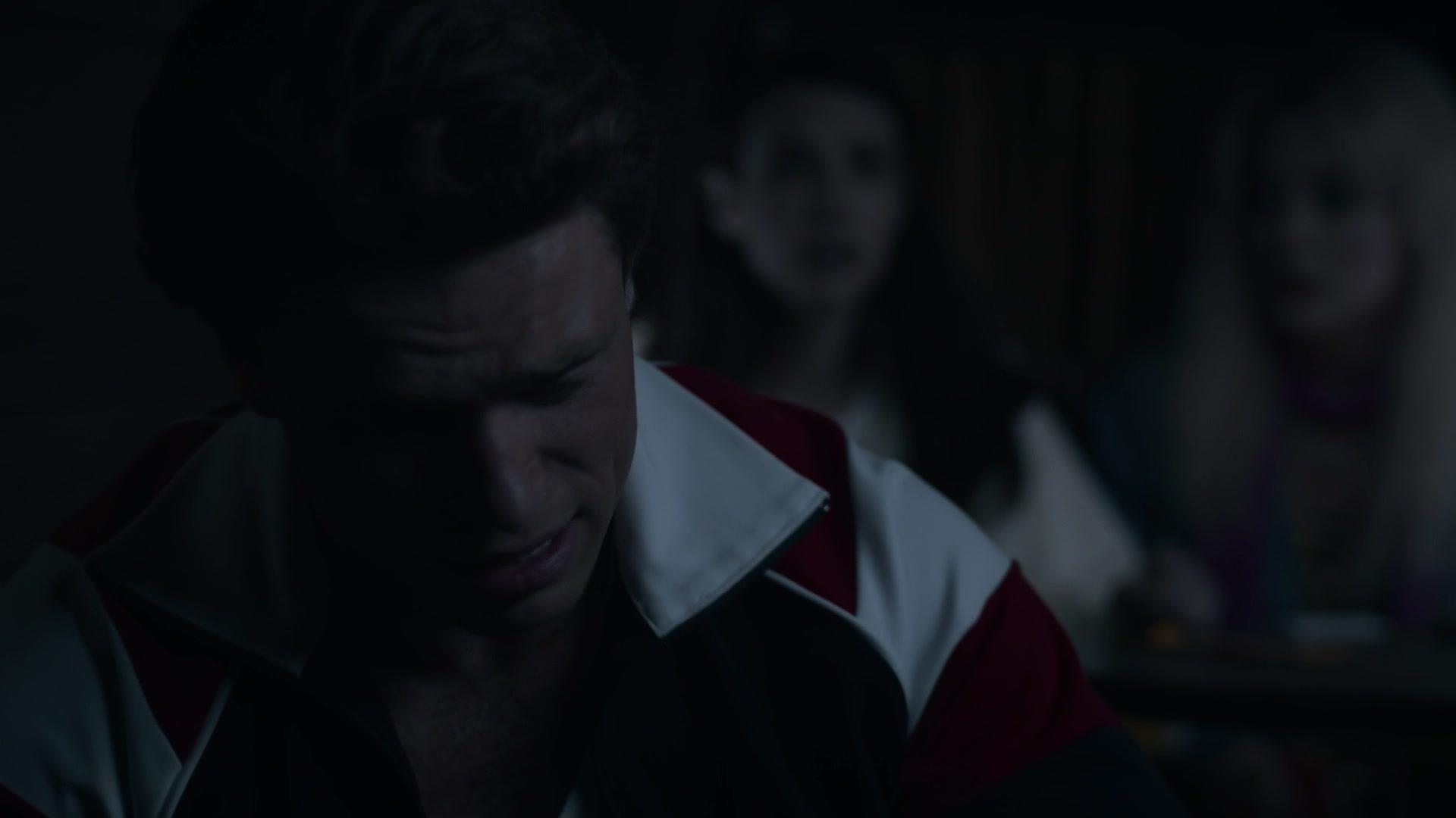 American_Horror_Story_S09E02_Mr_Jingles_1080p_4492.jpg