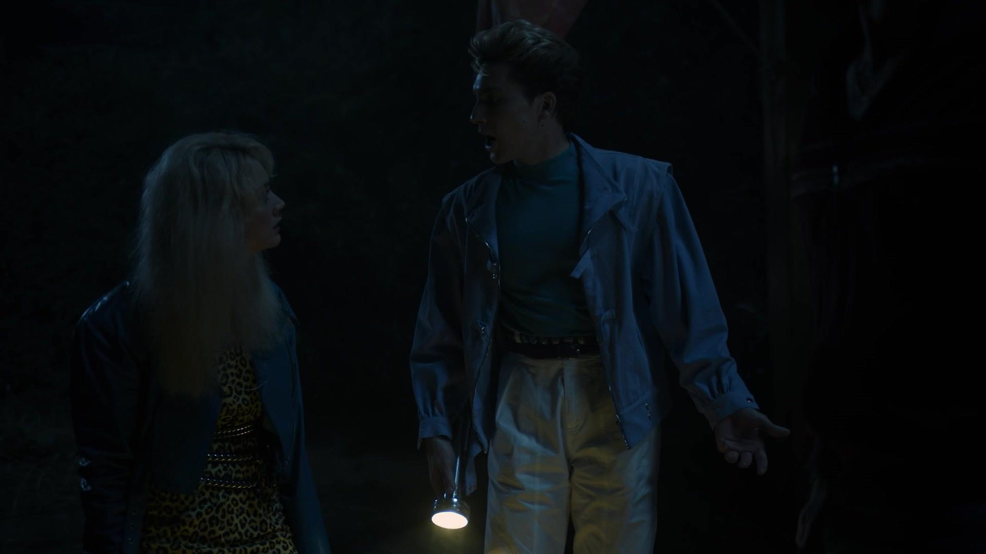 American_Horror_Story_S09E03_1080p_4138.jpg
