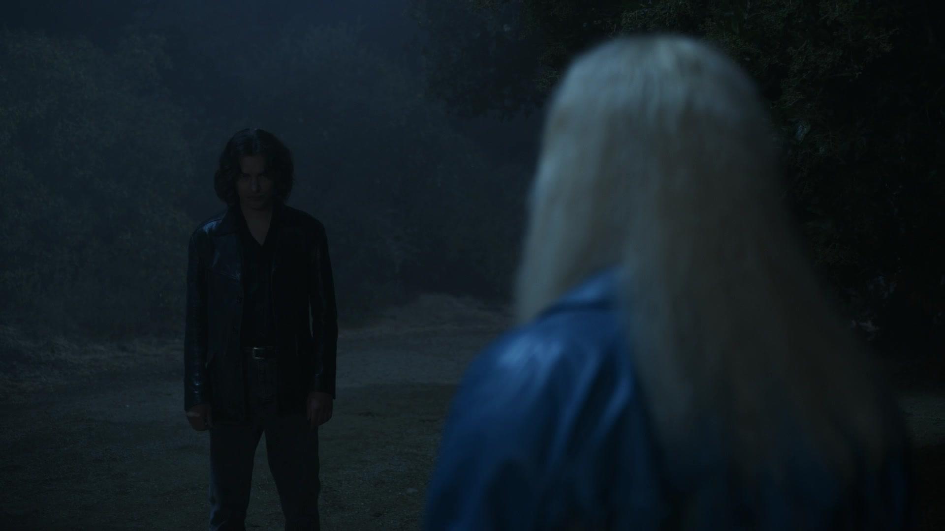 American_Horror_Story_S09E03_1080p_5423.jpg